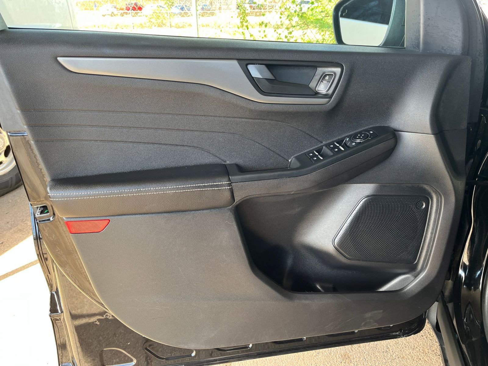 Thumbnail: 2023 Ford Escape - 20