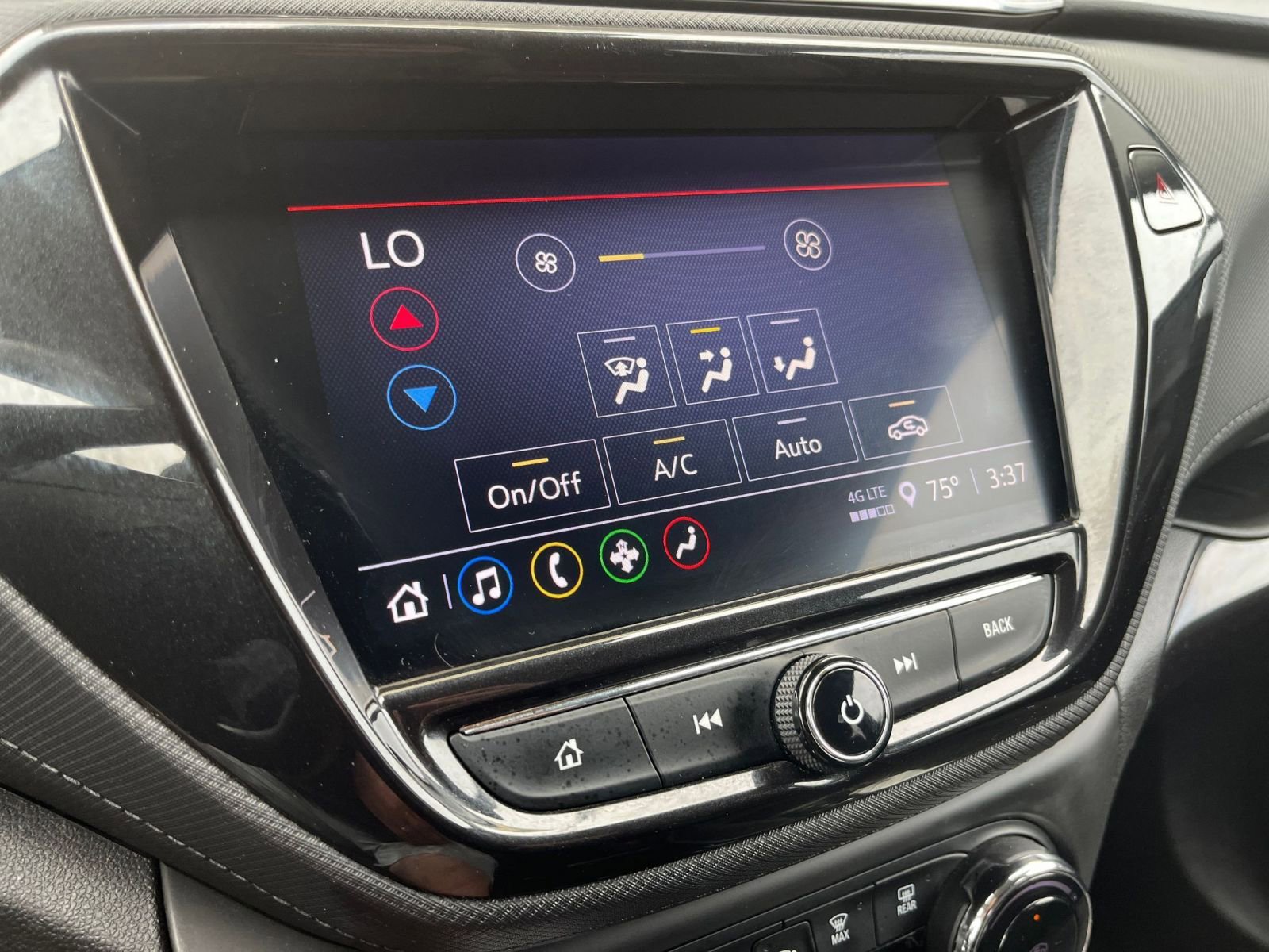 Thumbnail: 2023 Chevrolet TrailBlazer - 20