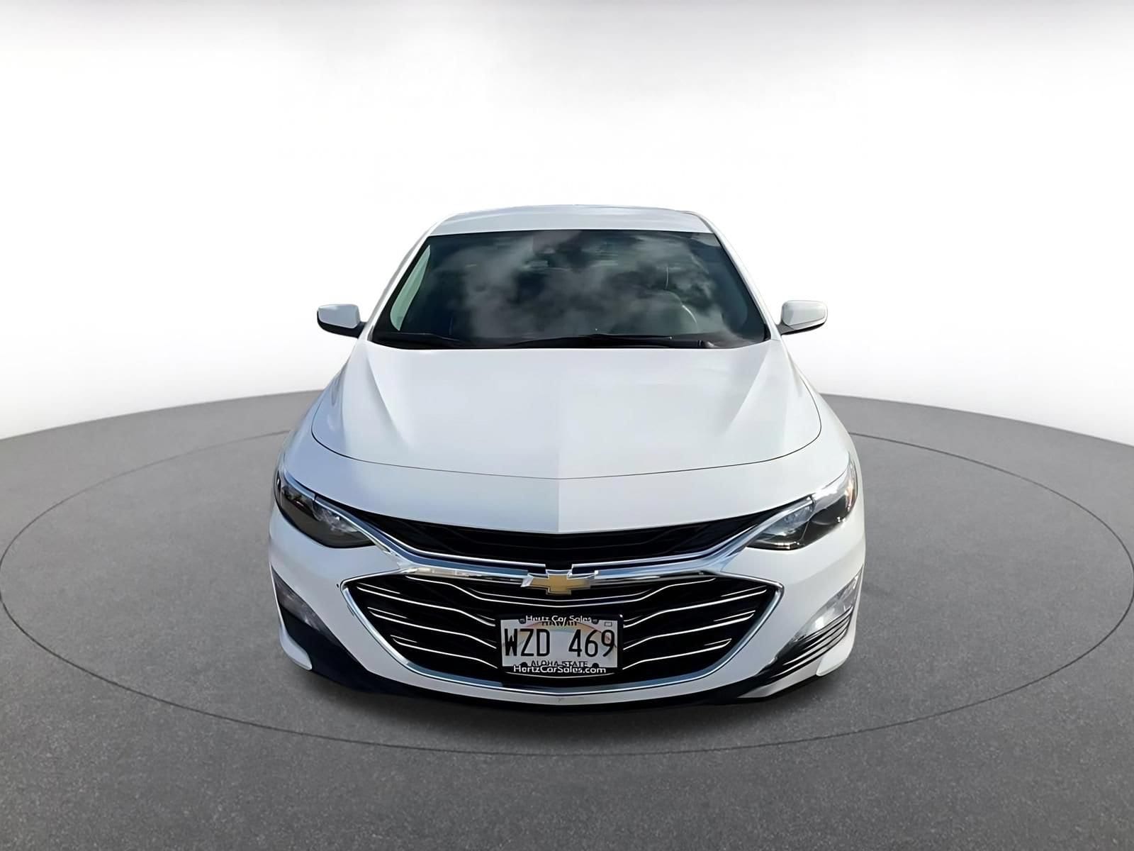 Thumbnail: 2024 Chevrolet Malibu - 4