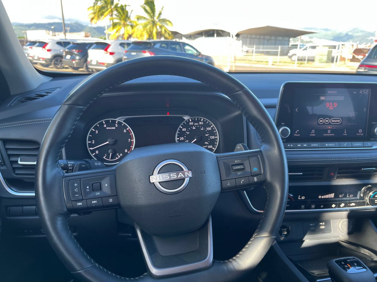 Thumbnail: 2025 Nissan Rogue - 25