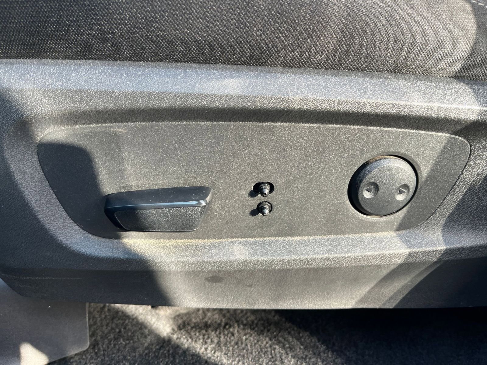 Thumbnail: 2022 Nissan Pathfinder - 22