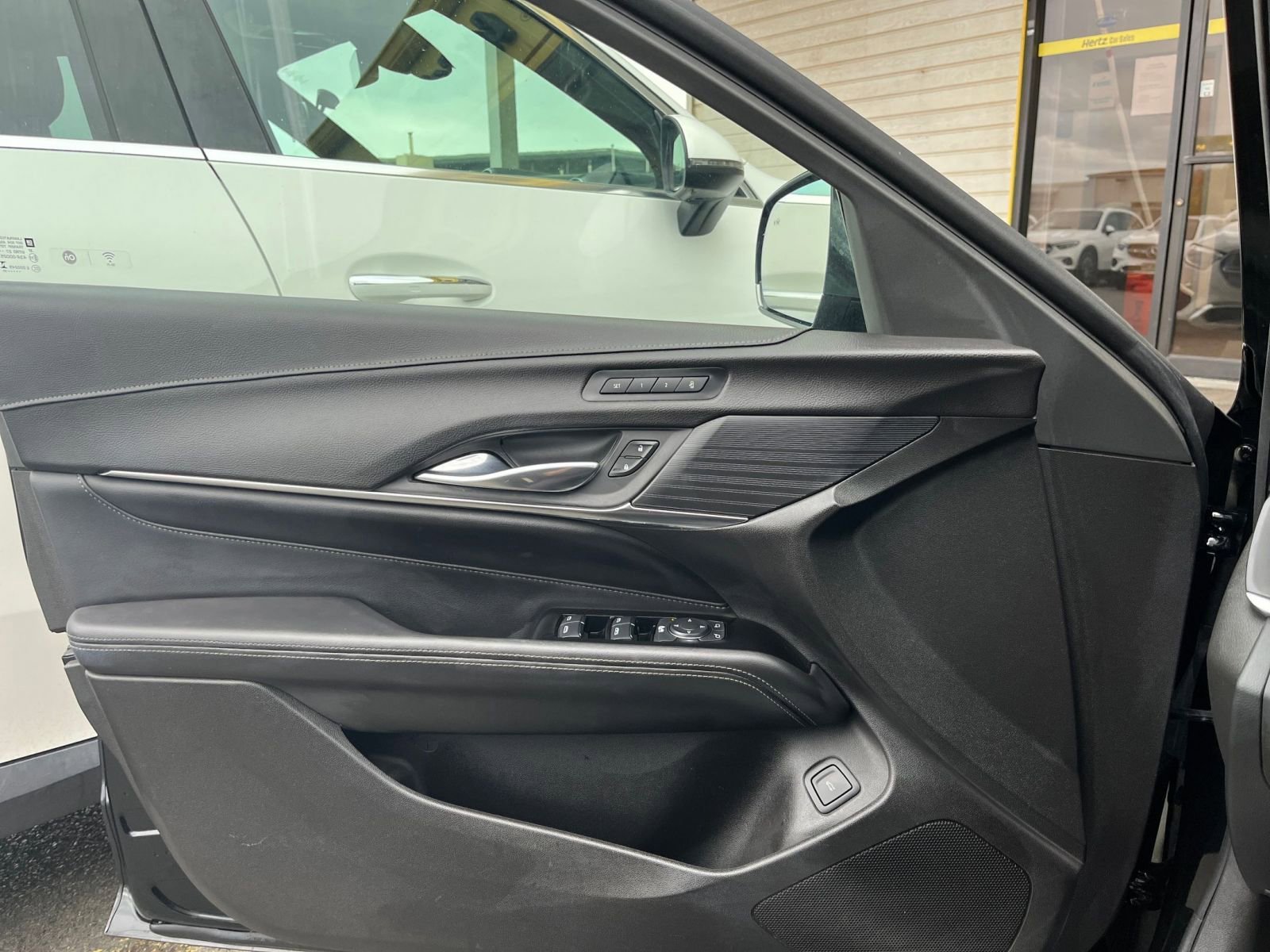 Thumbnail: 2023 Cadillac CT4 - 20