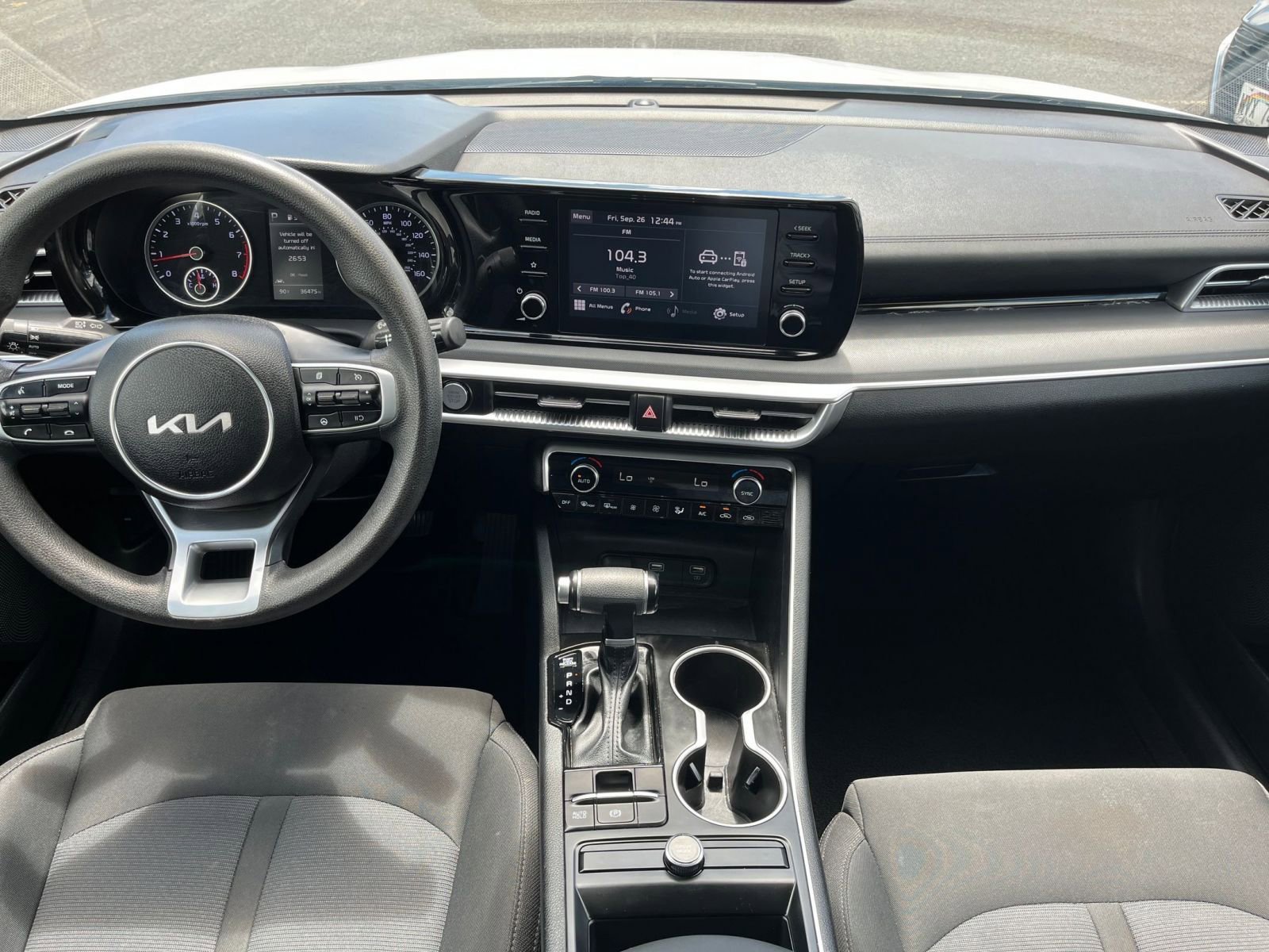 Thumbnail: 2023 Kia K5 - 31