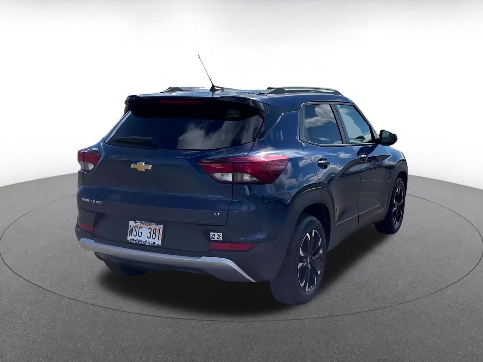 Thumbnail: 2023 Chevrolet TrailBlazer - 14