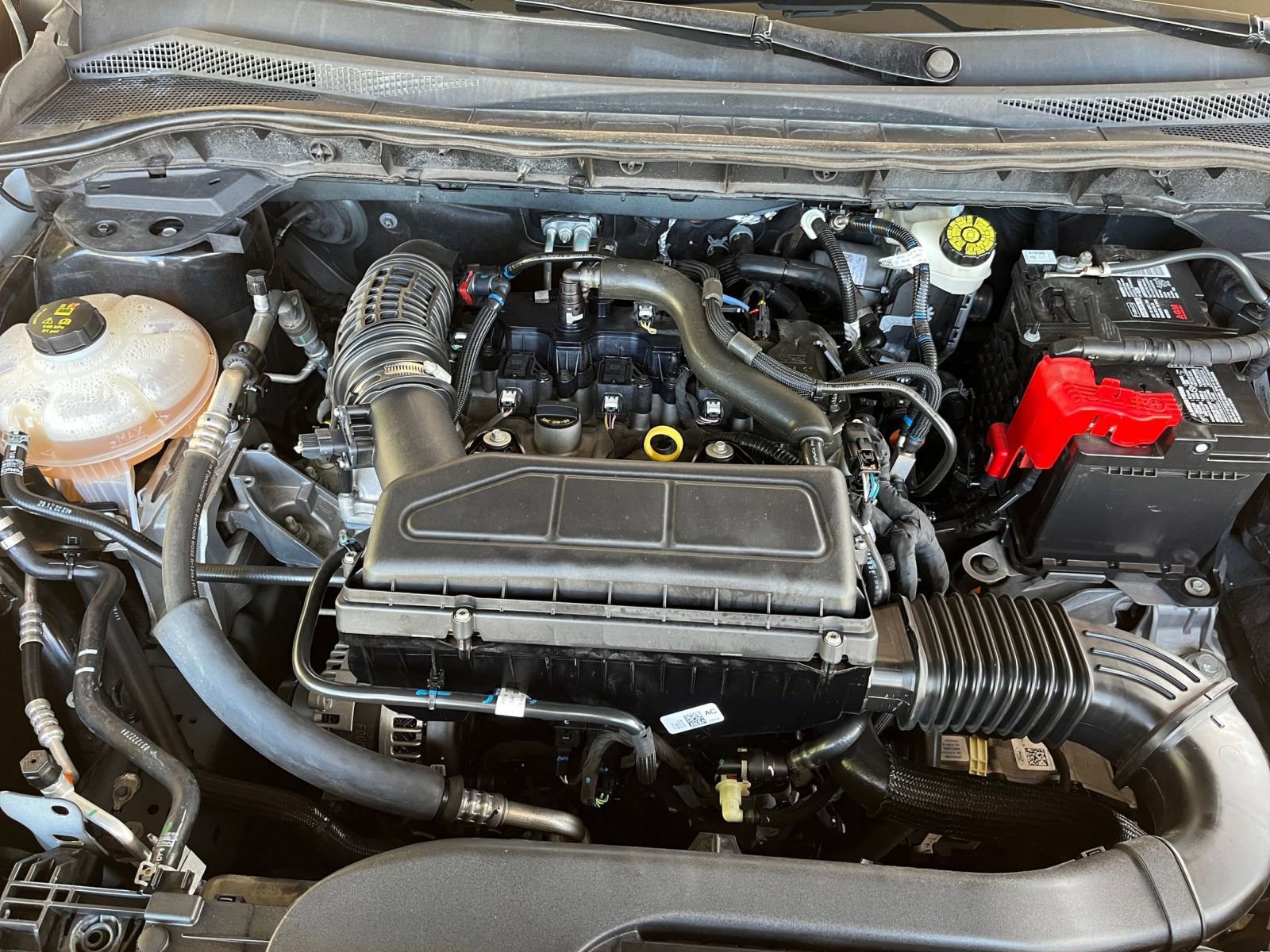 Thumbnail: 2023 Ford Escape - 32