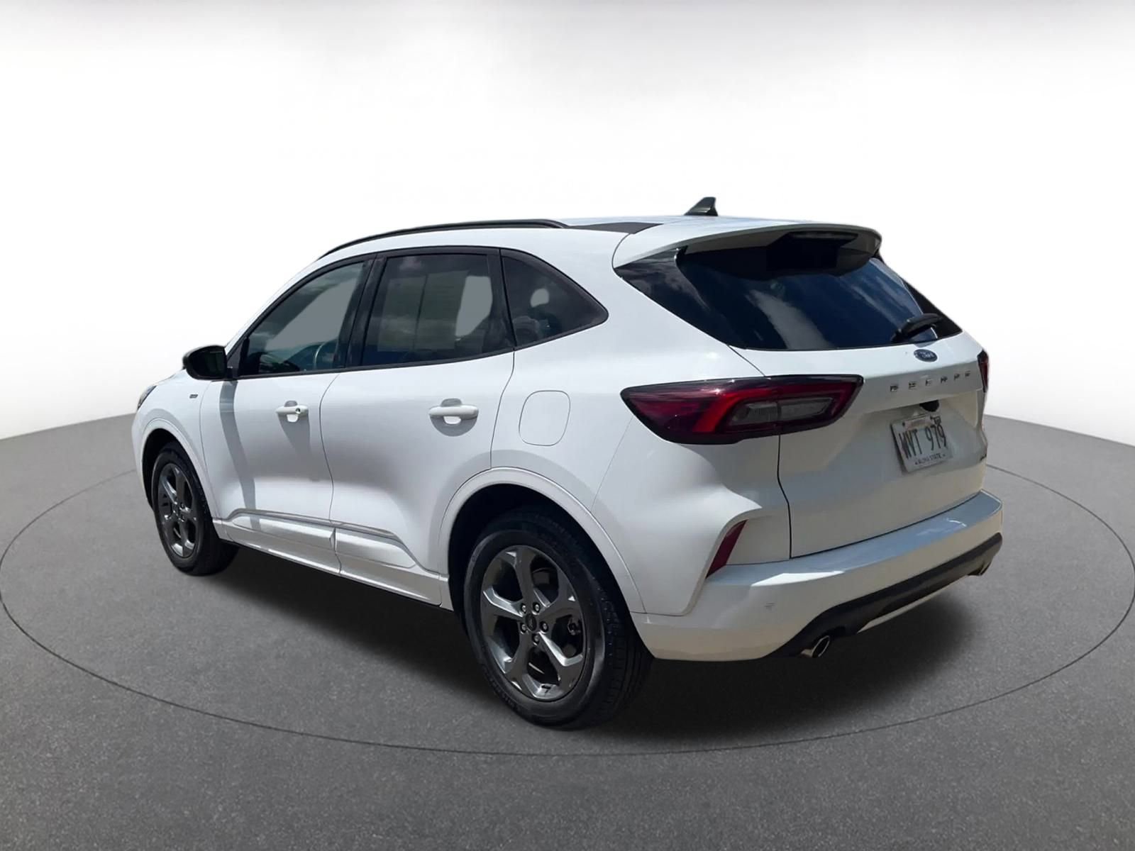 Thumbnail: 2023 Ford Escape - 11