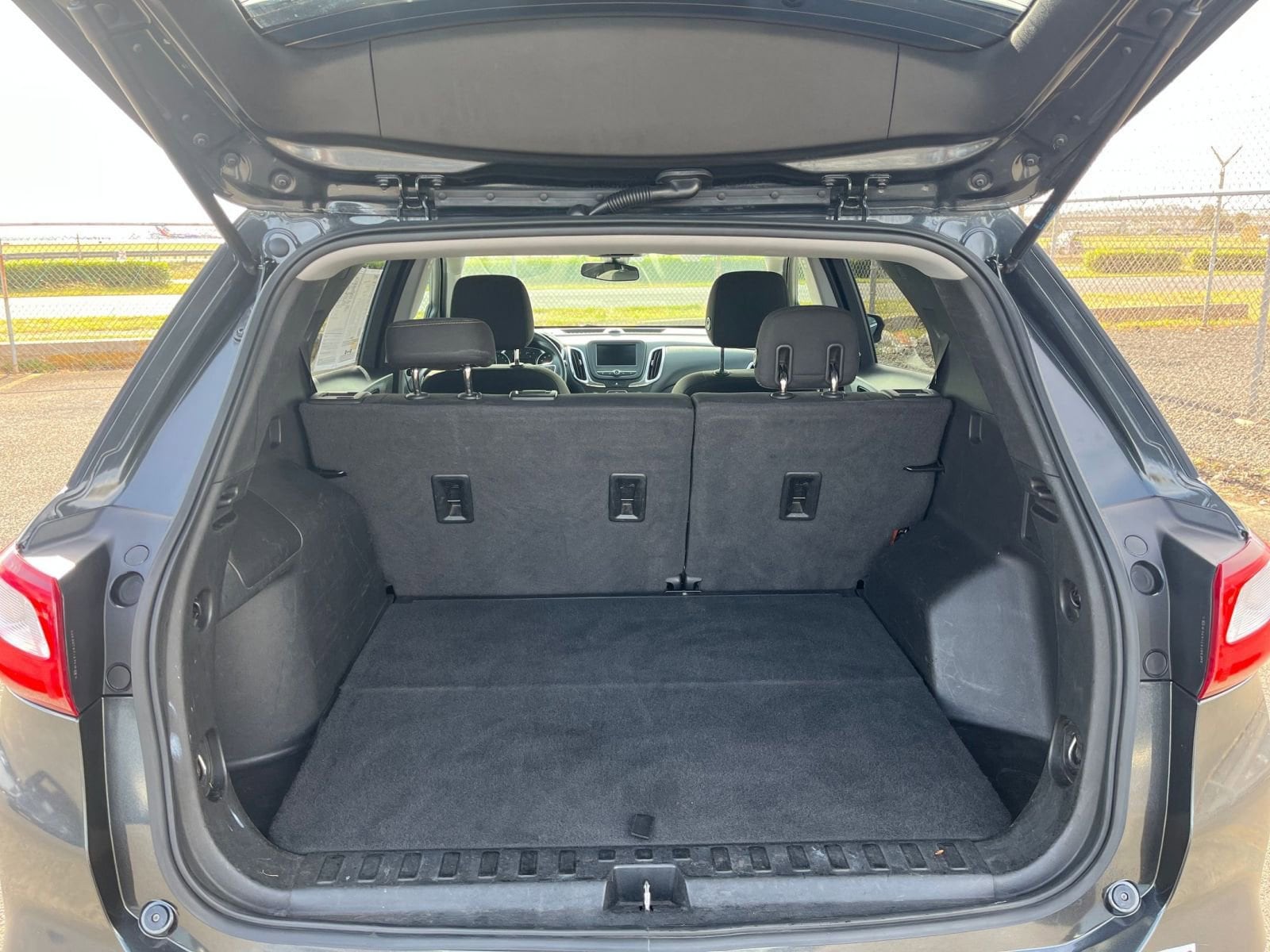 Thumbnail: 2020 Chevrolet Equinox - 29