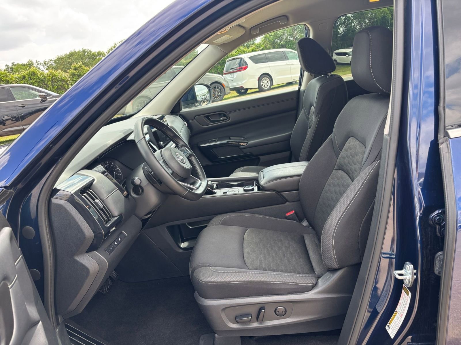 Thumbnail: 2025 Nissan Pathfinder - 29