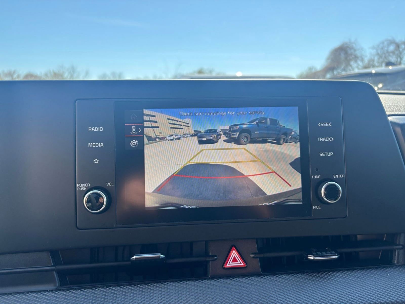 Thumbnail: 2025 Kia Sportage - 22