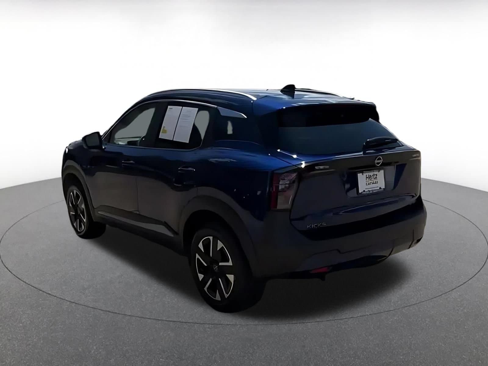 Thumbnail: 2026 Nissan Kicks - 10