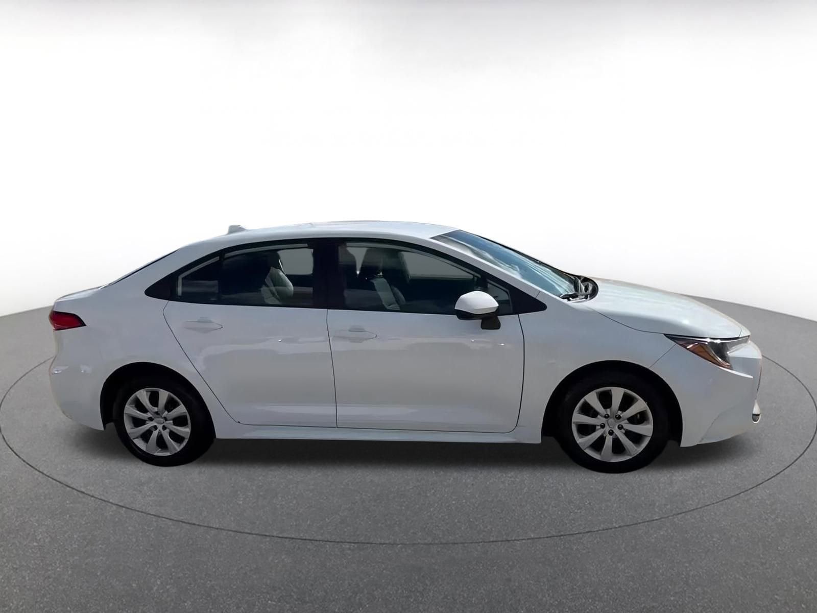 Thumbnail: 2025 Toyota Corolla - 15