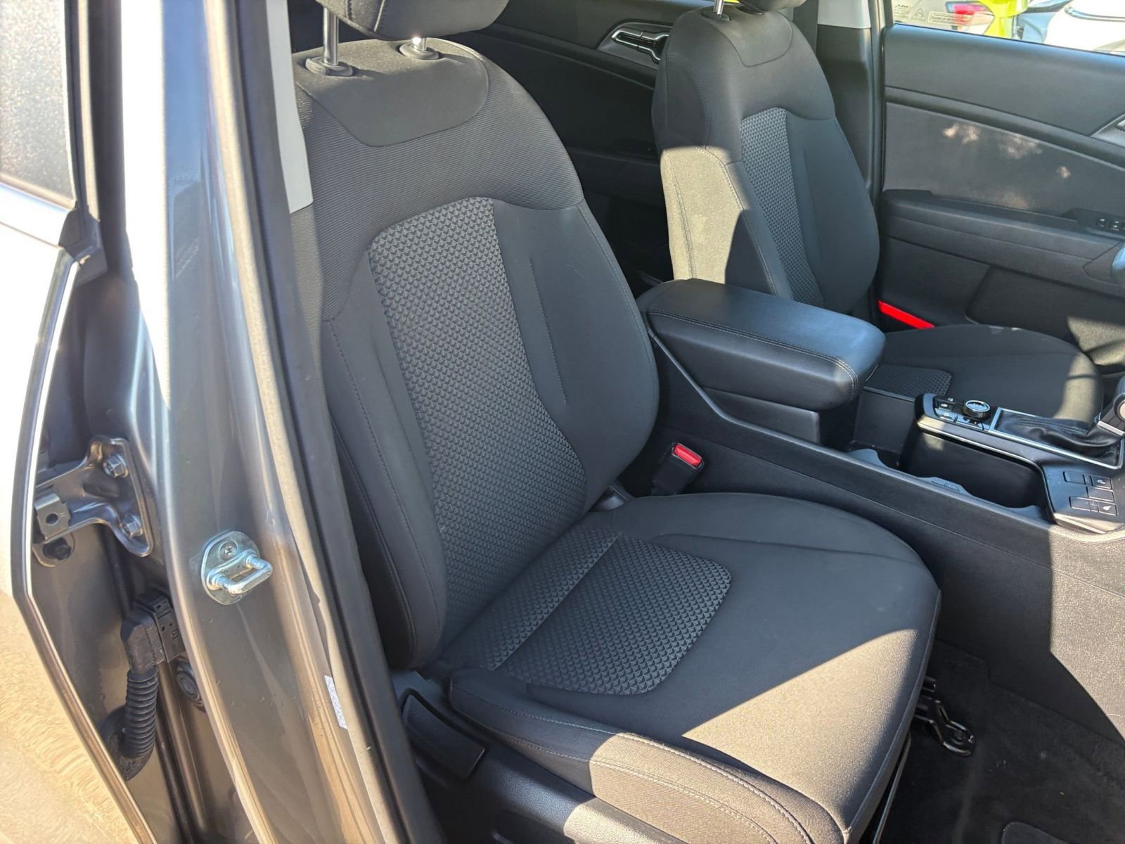 Thumbnail: 2024 Kia Sportage - 35