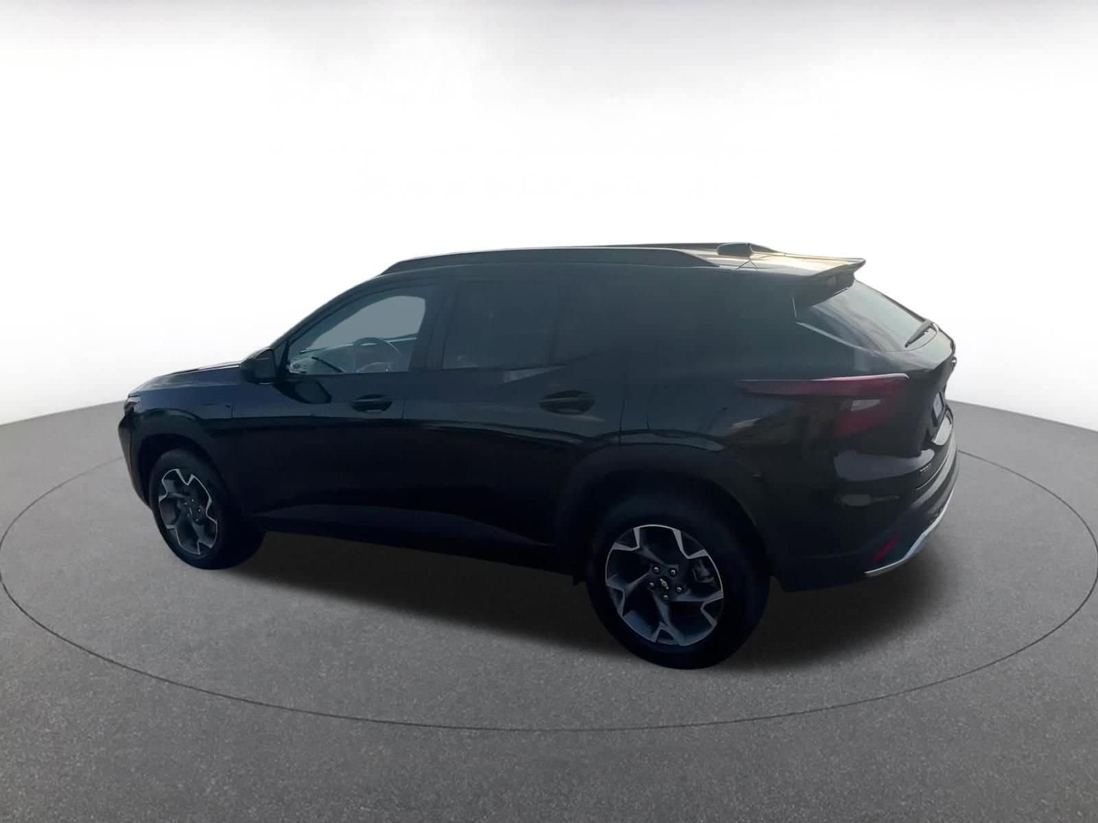 Thumbnail: 2025 Chevrolet Trax - 10