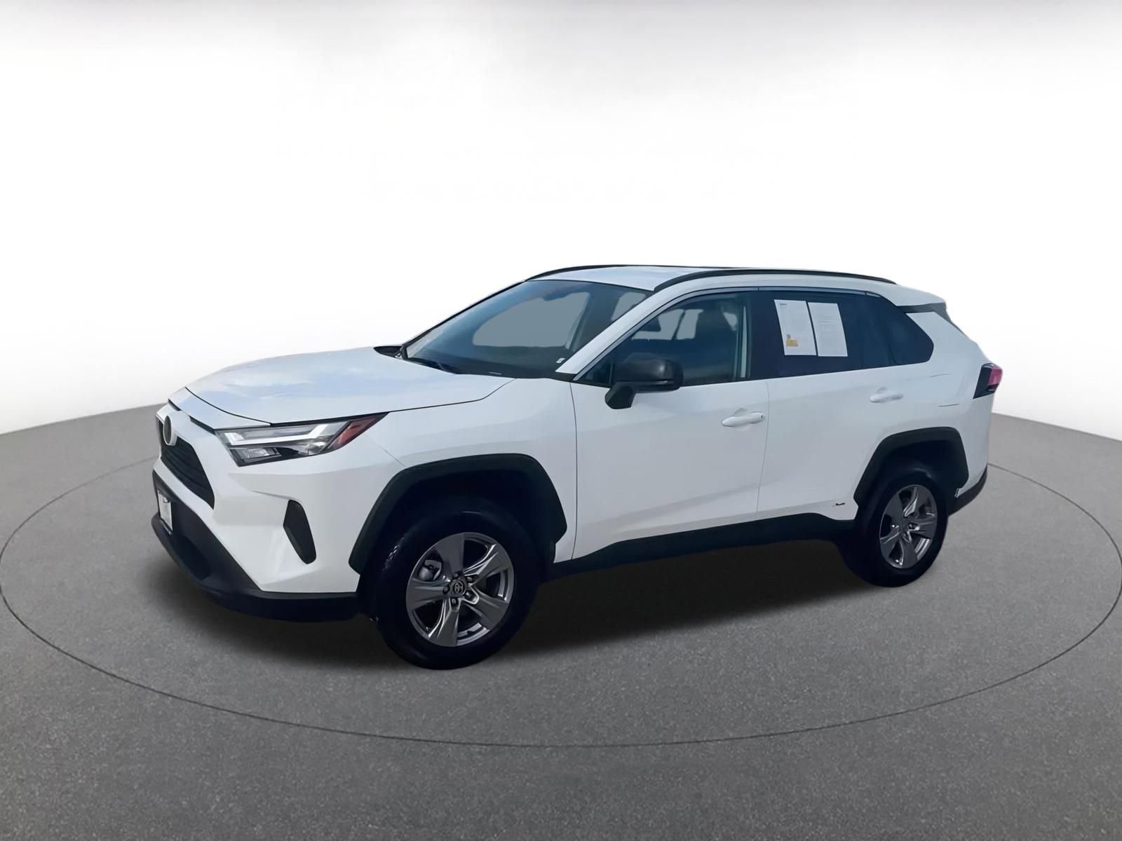 Thumbnail: 2025 Toyota RAV4 - 8