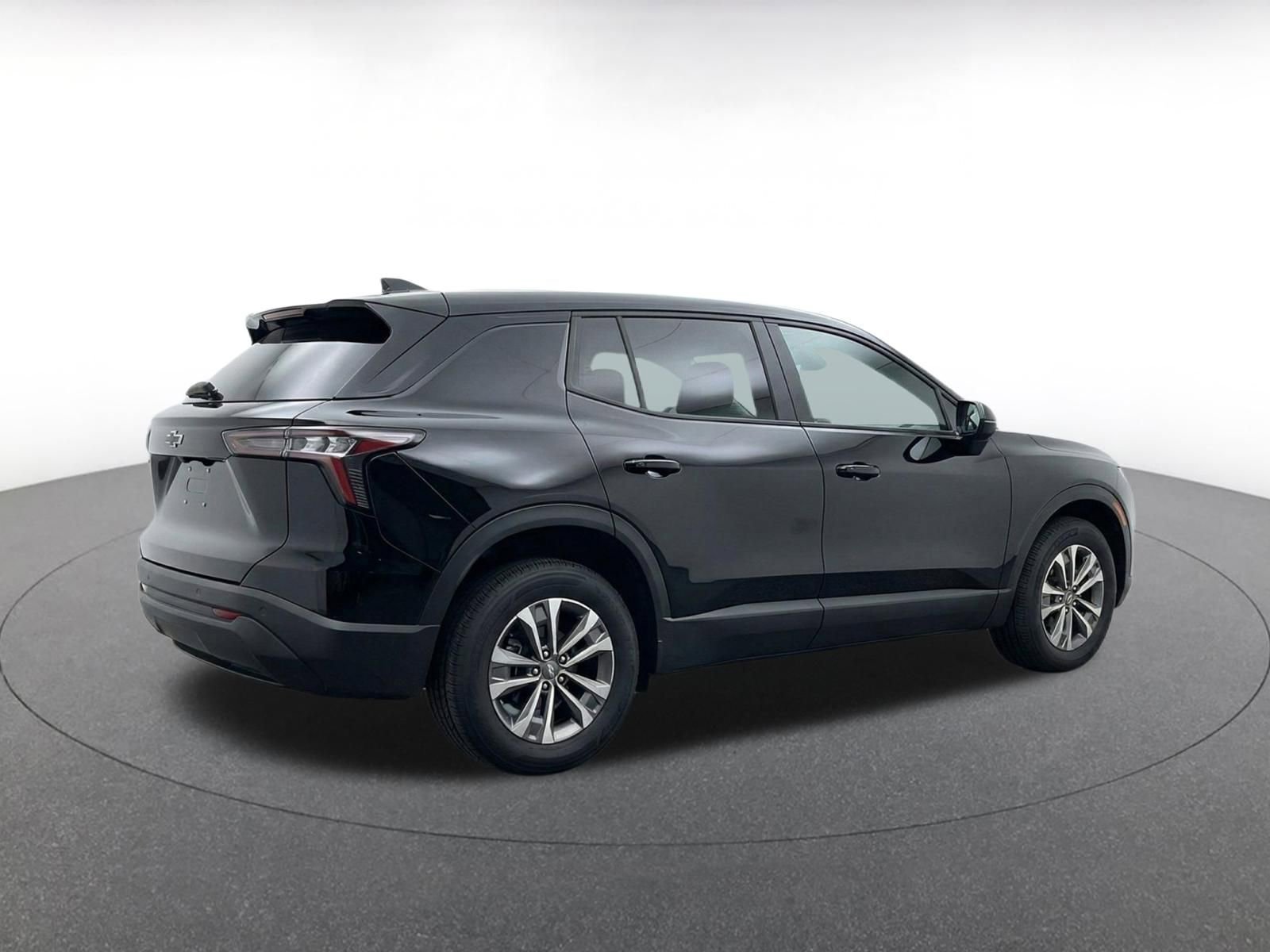 Thumbnail: 2025 Chevrolet Equinox - 9