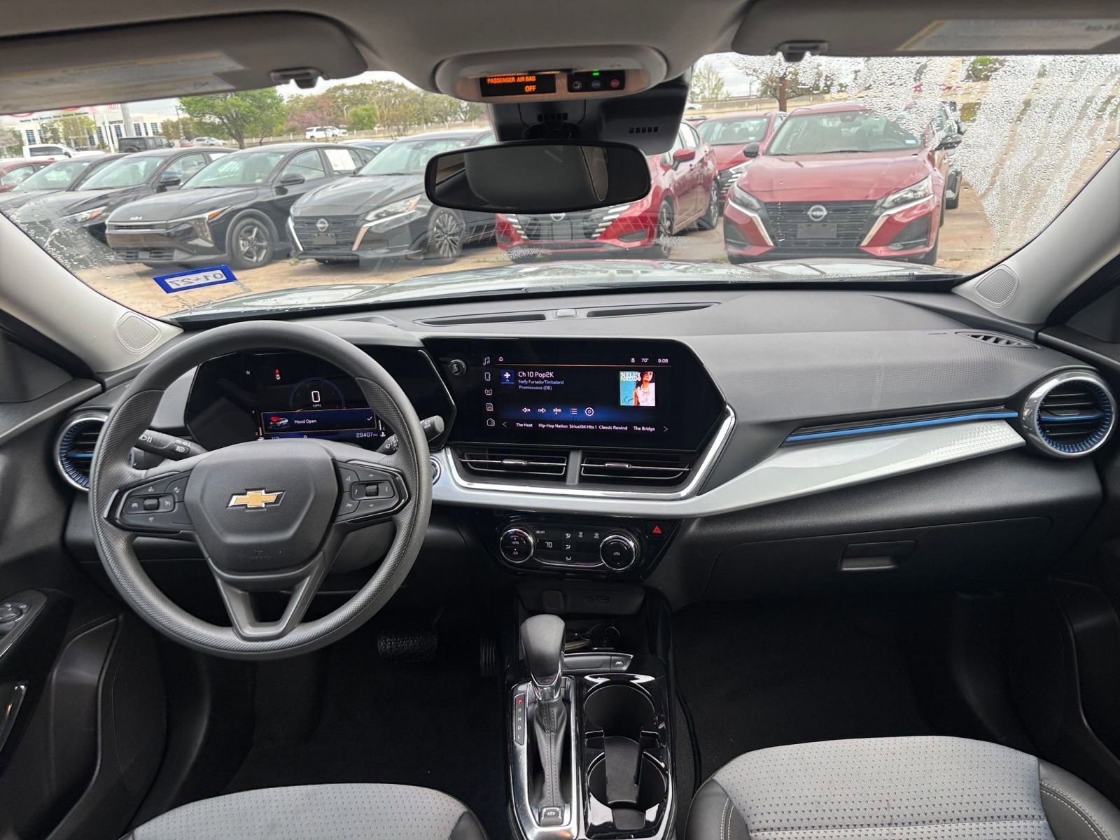 Thumbnail: 2025 Chevrolet Trax - 32