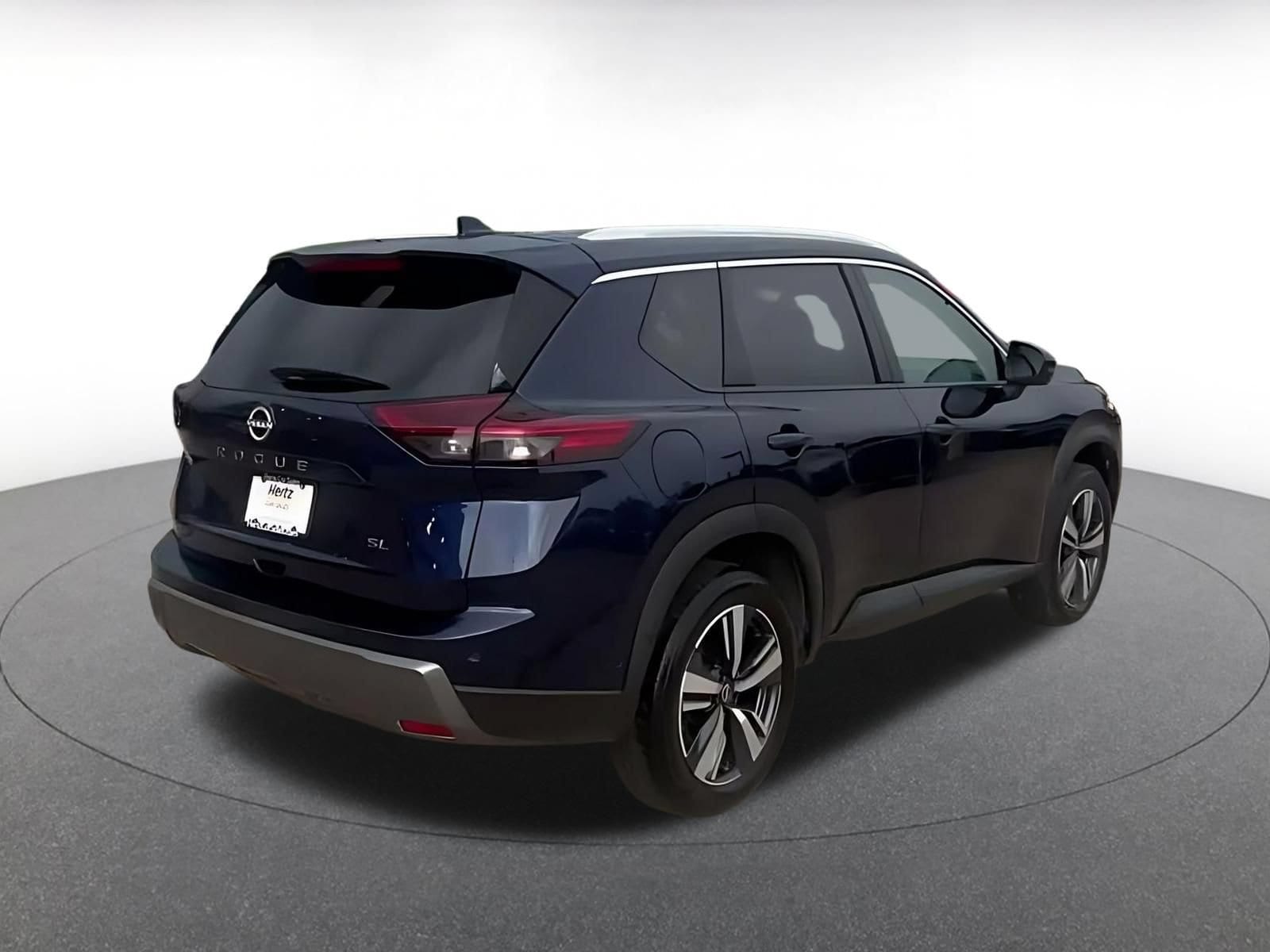 Thumbnail: 2026 Nissan Rogue - 14
