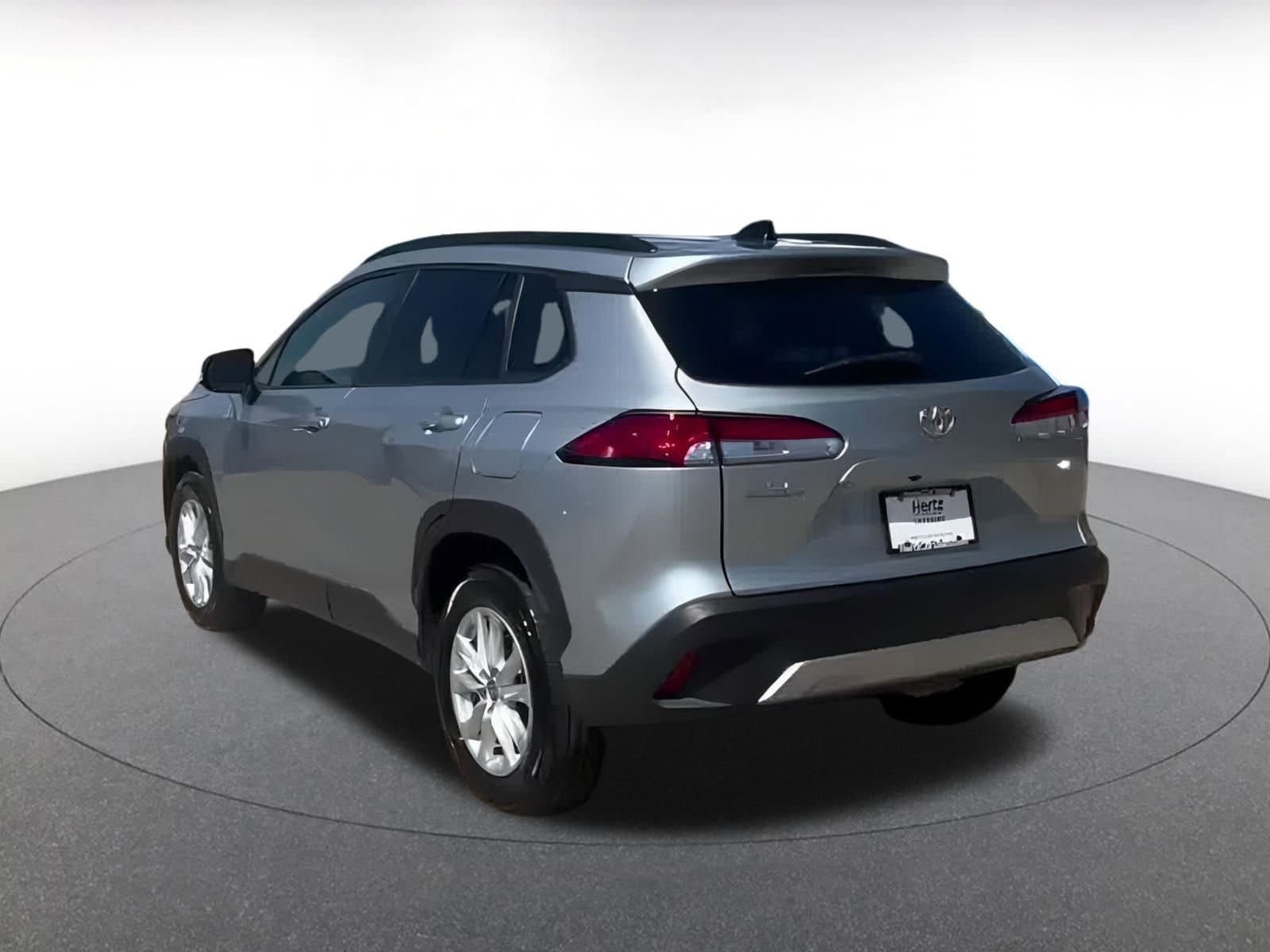 Thumbnail: 2025 Toyota Corolla Cross - 11