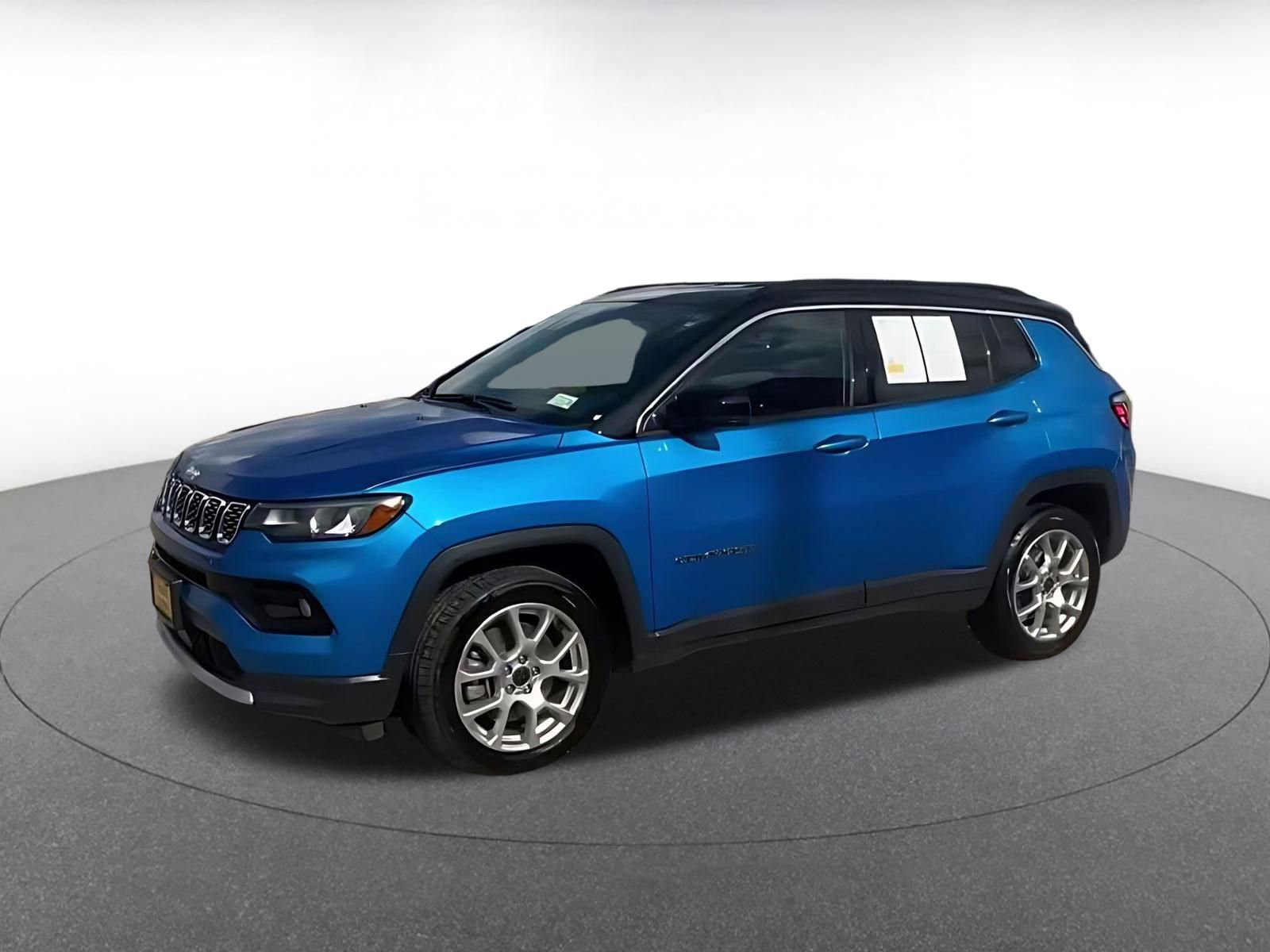 Thumbnail: 2025 Jeep Compass - 8