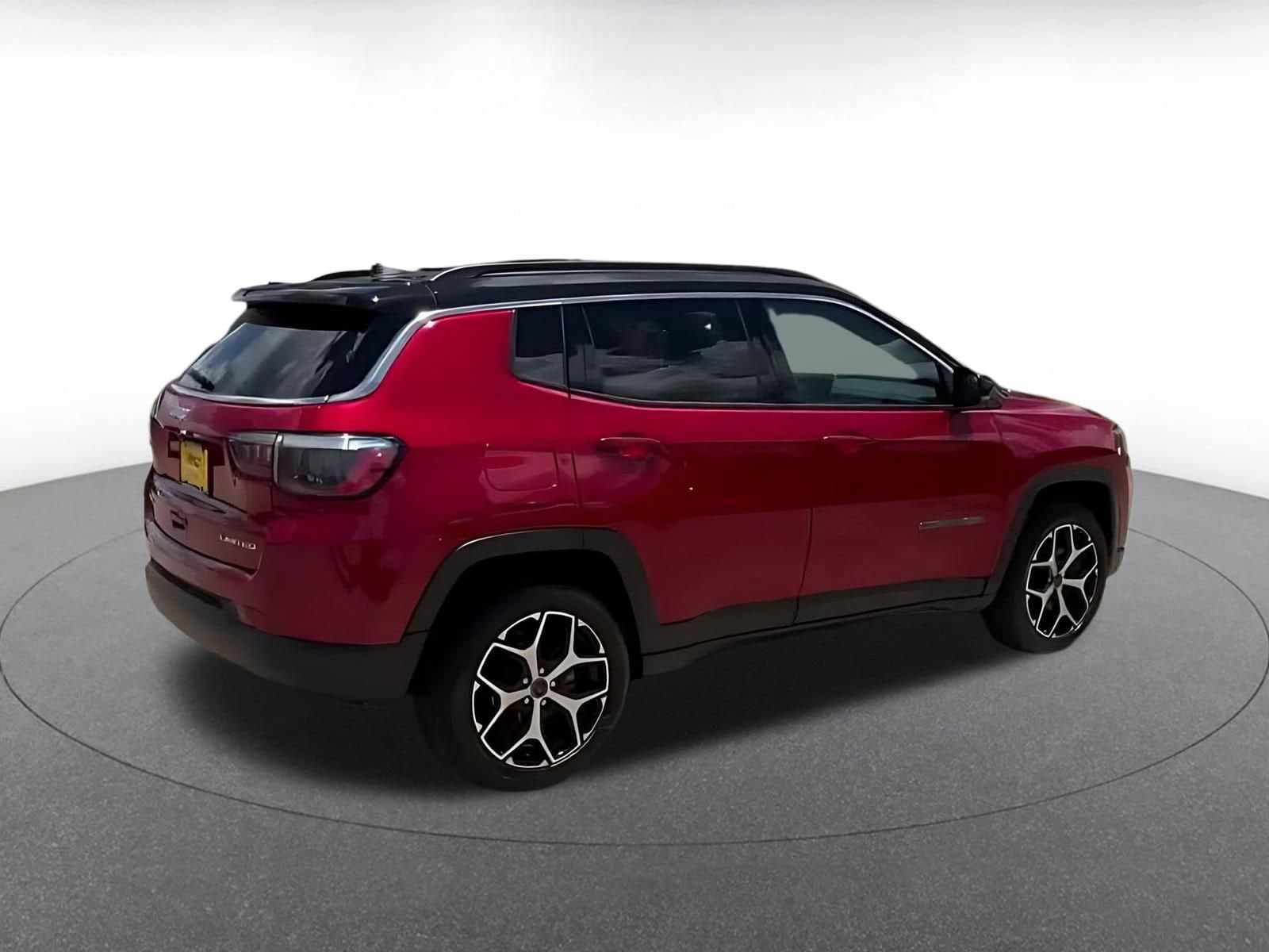 Thumbnail: 2025 Jeep Compass - 14
