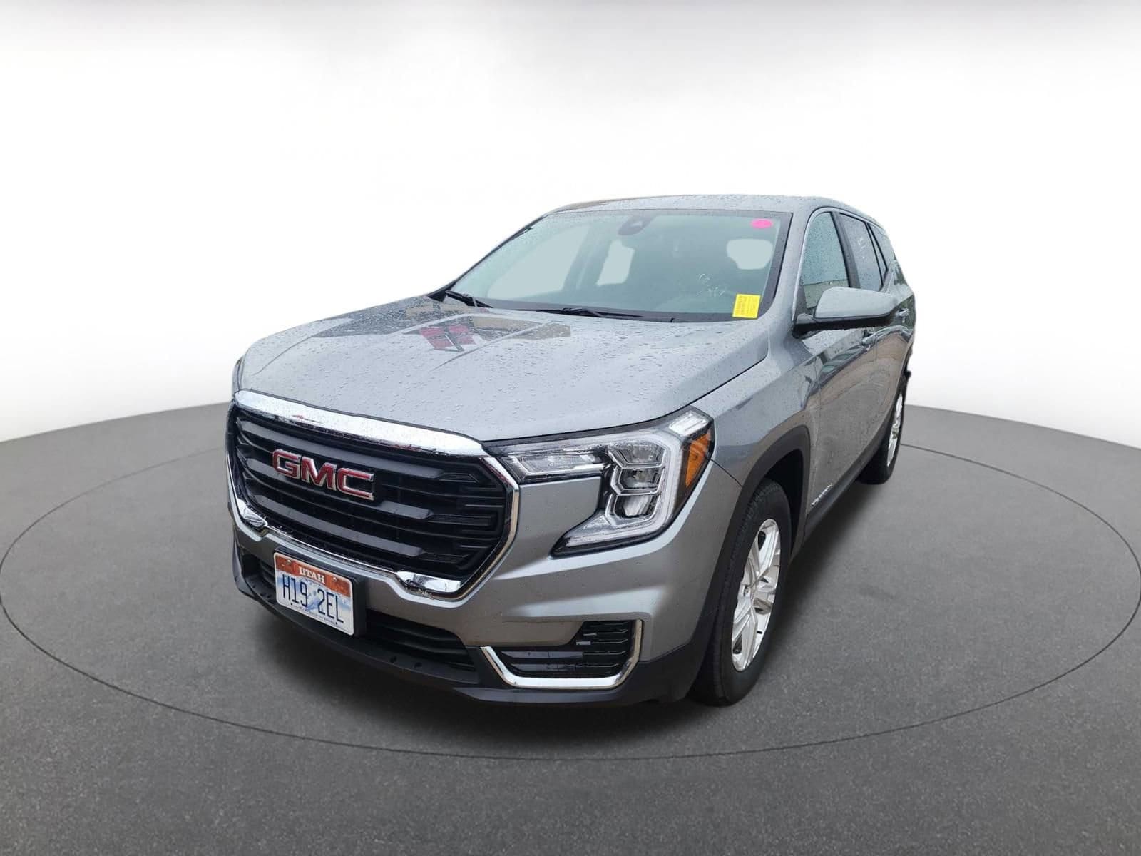 2024 GMC Terrain SLE 3