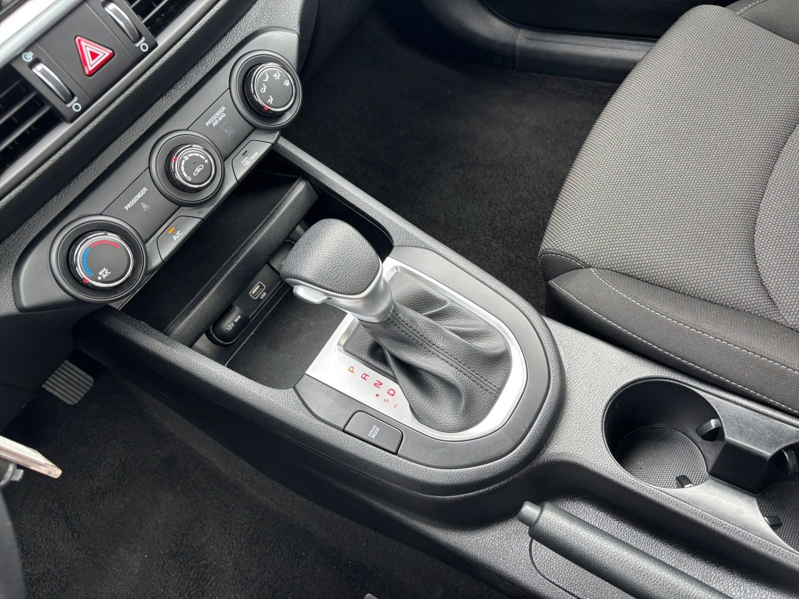Thumbnail: 2024 Kia Forte - 34