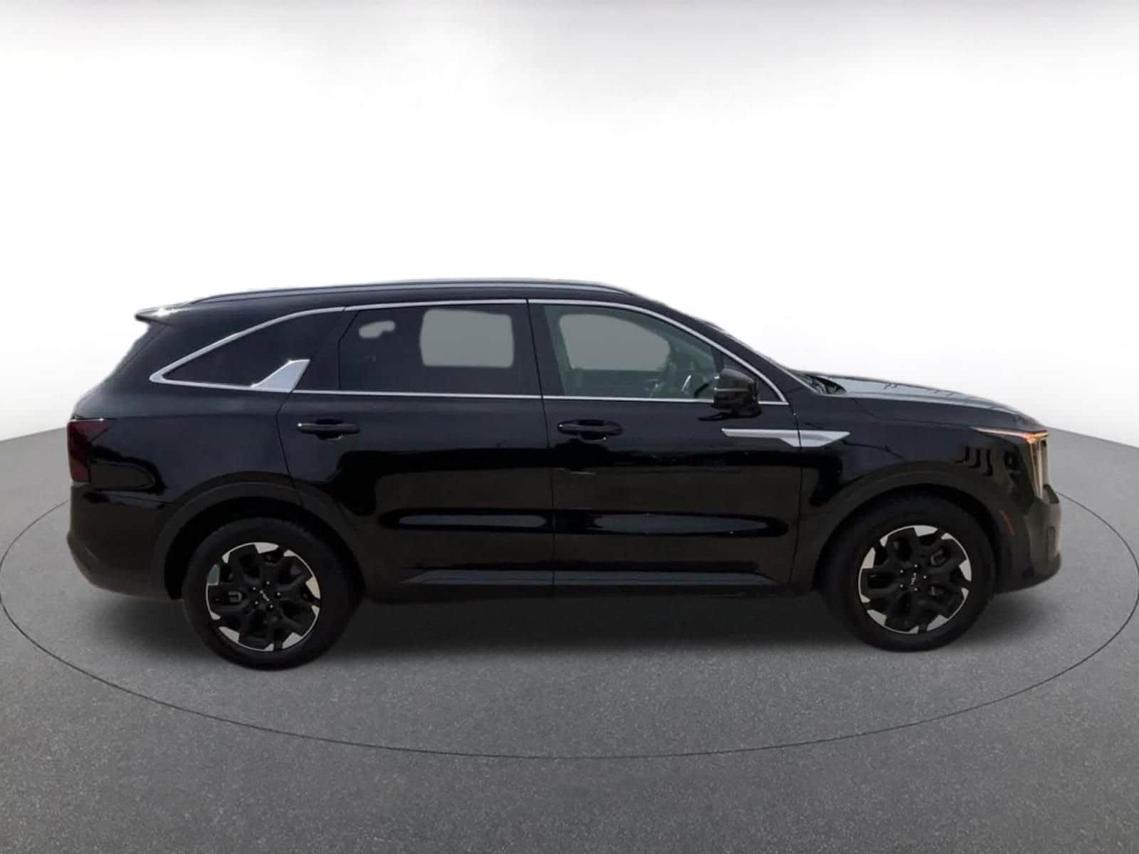 Thumbnail: 2024 Kia Sorento - 16