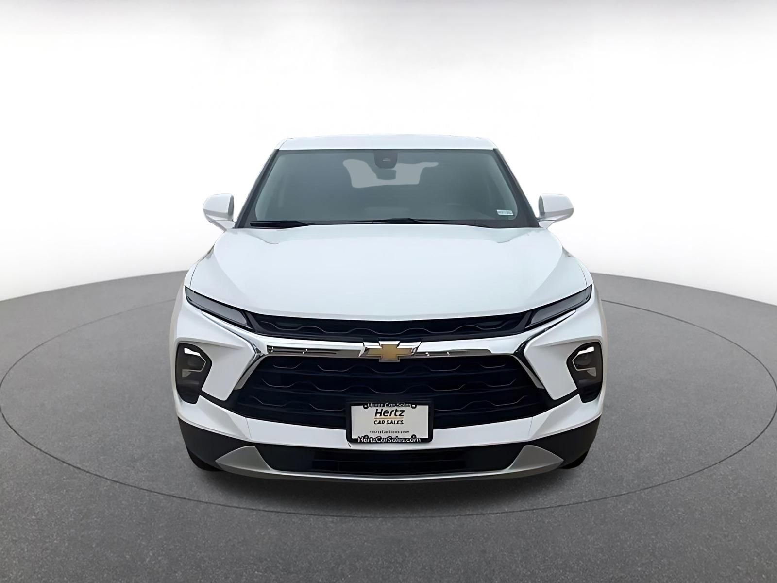 Thumbnail: 2025 Chevrolet Blazer - 4