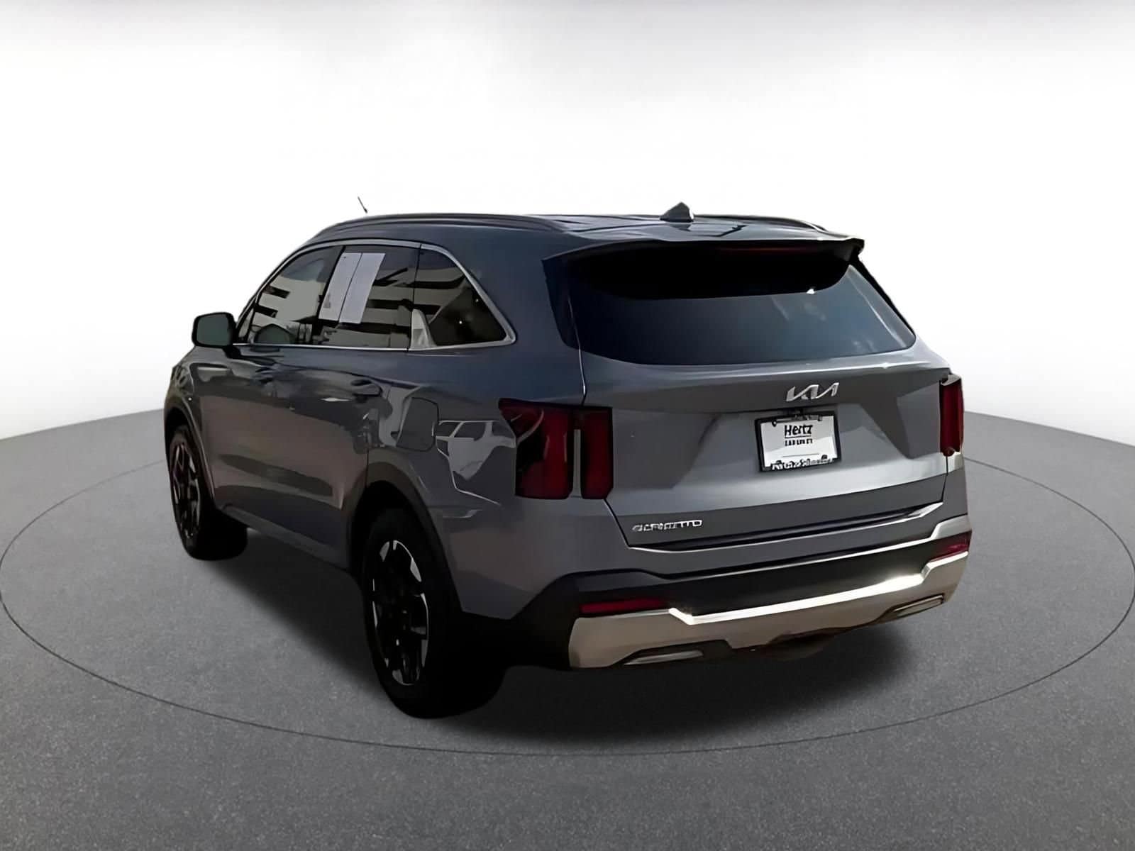 Thumbnail: 2024 Kia Sorento - 11