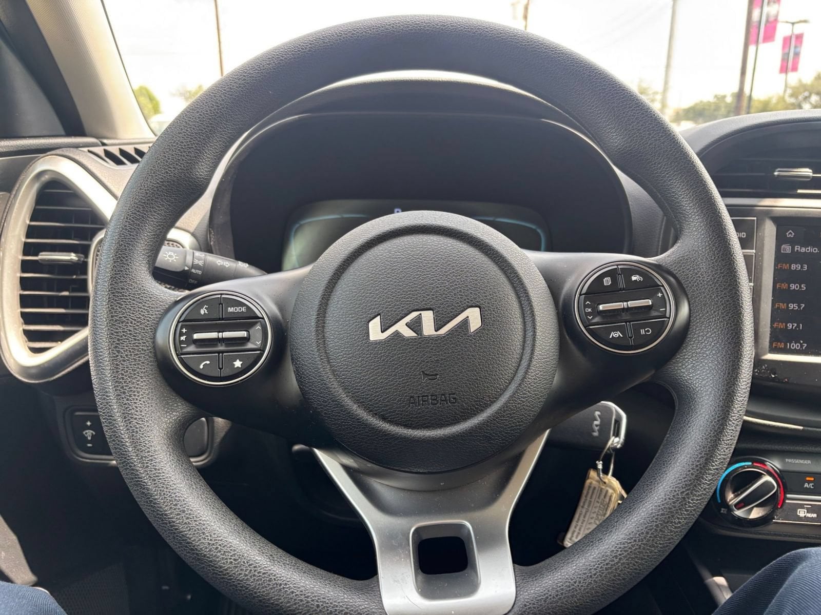 Thumbnail: 2025 Kia Soul - 25