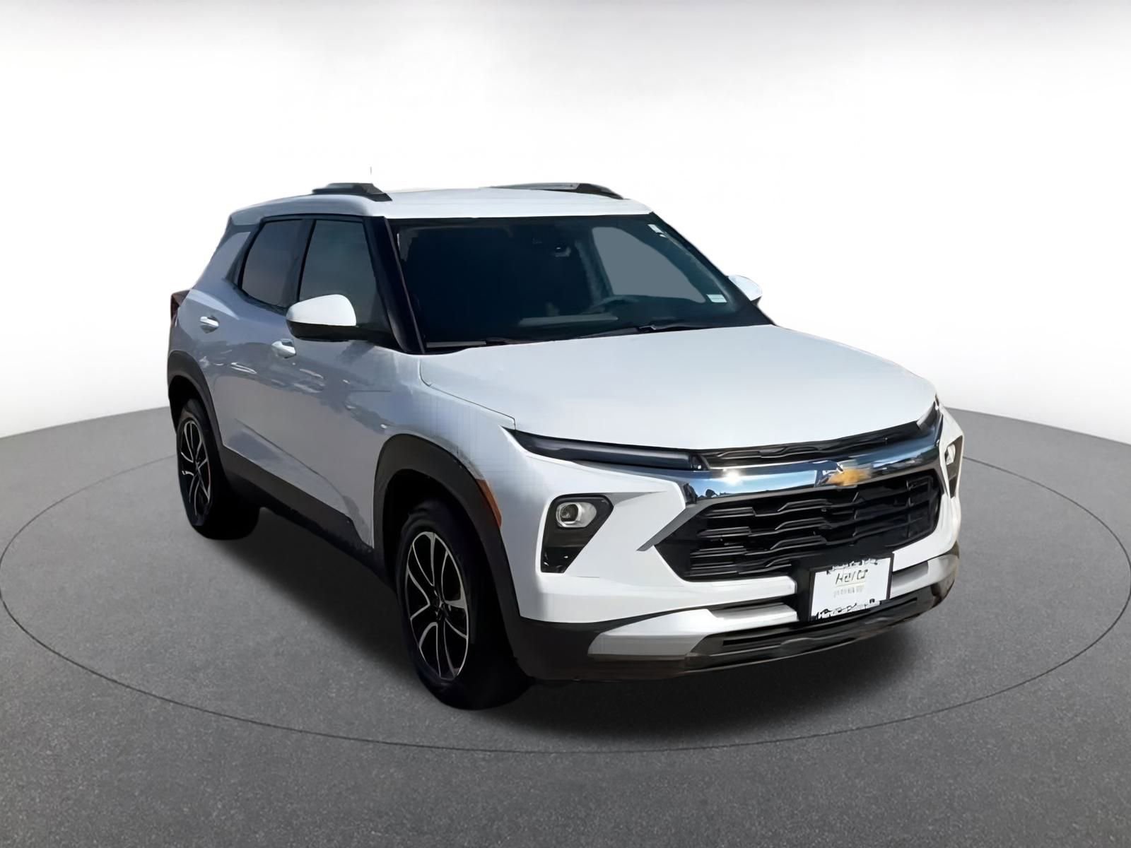 Thumbnail: 2025 Chevrolet TrailBlazer - 3
