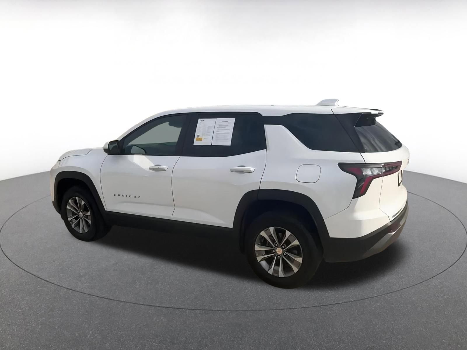 Thumbnail: 2025 Chevrolet Equinox - 10