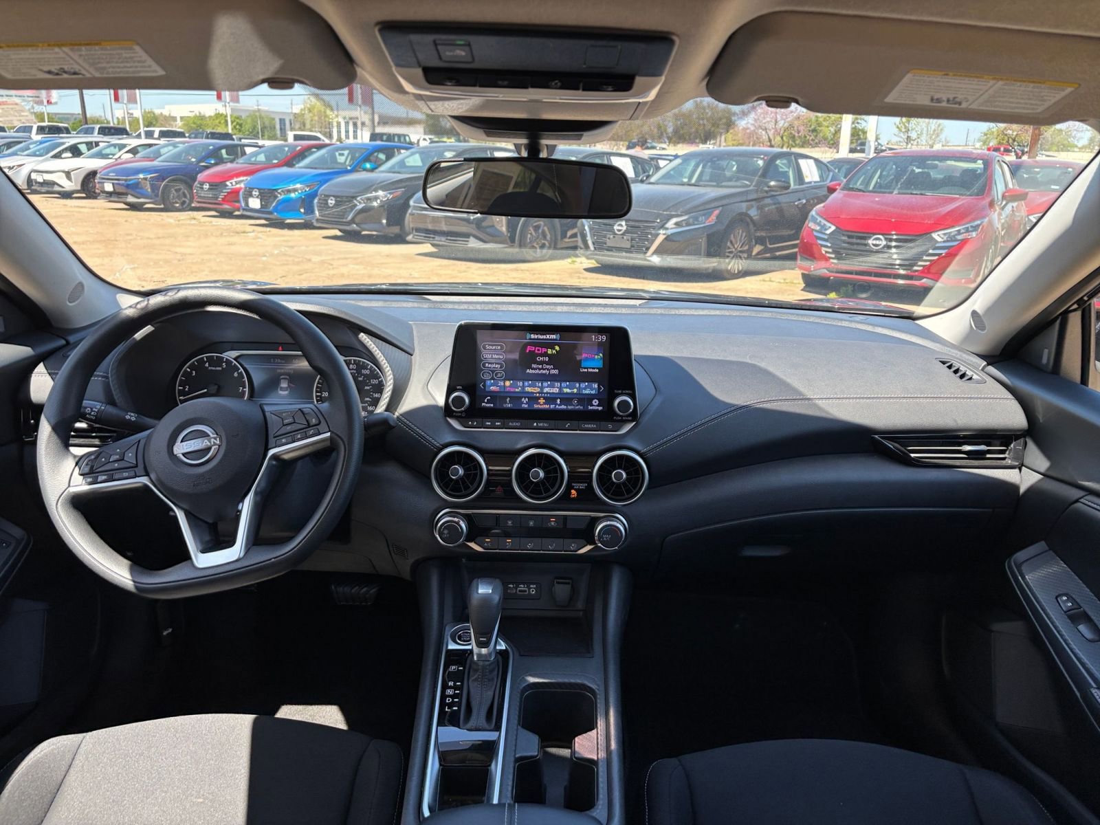 Thumbnail: 2025 Nissan Sentra - 31