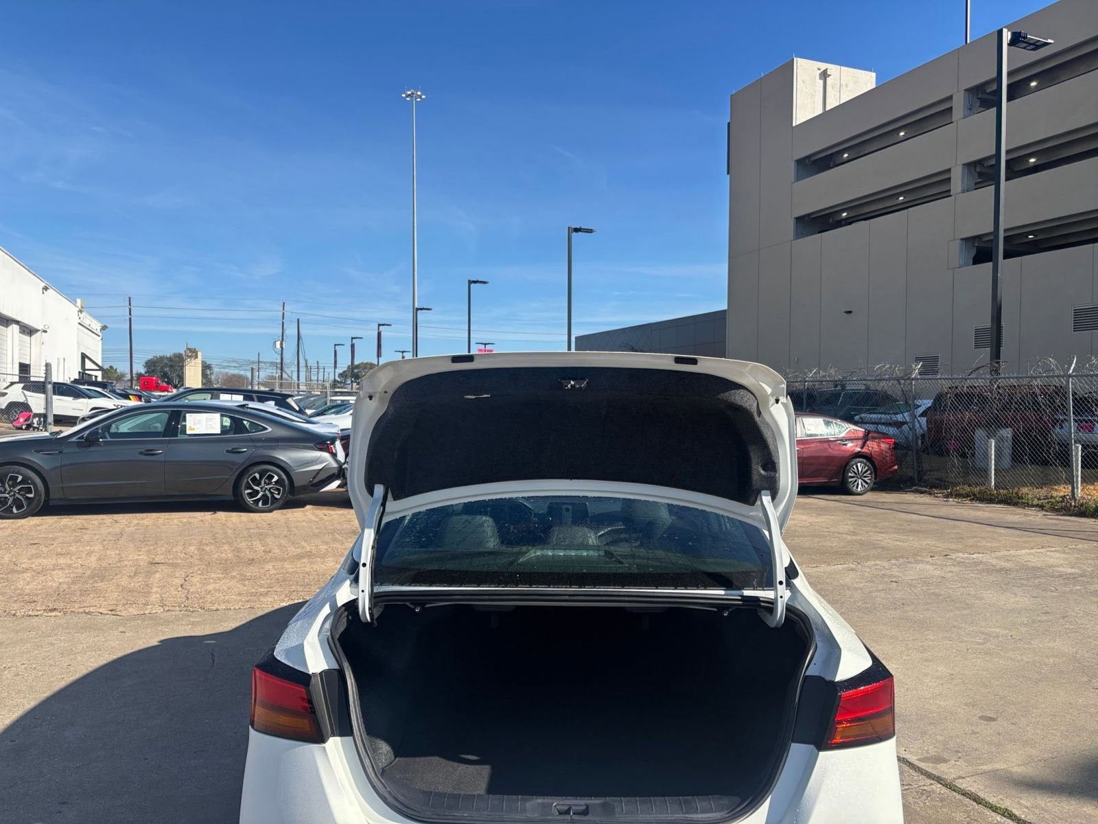 Thumbnail: 2025 Nissan Altima - 30