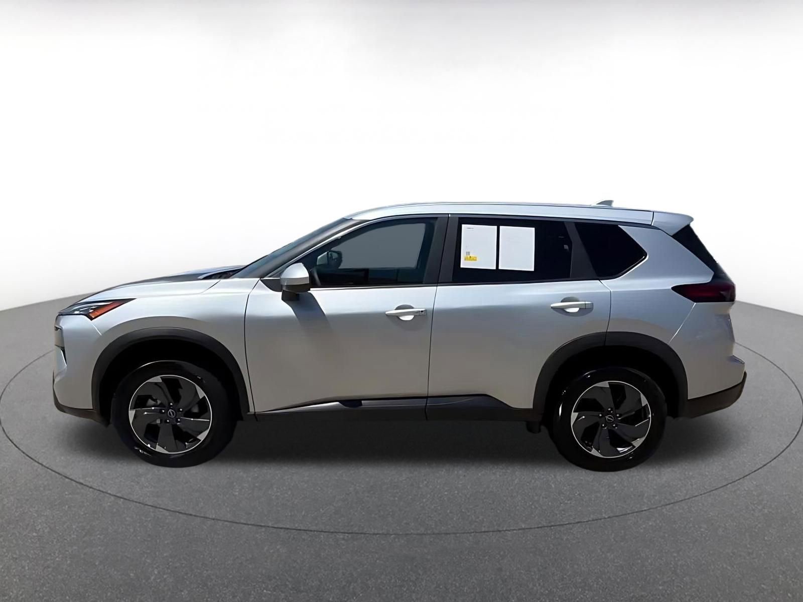 Thumbnail: 2025 Nissan Rogue - 9