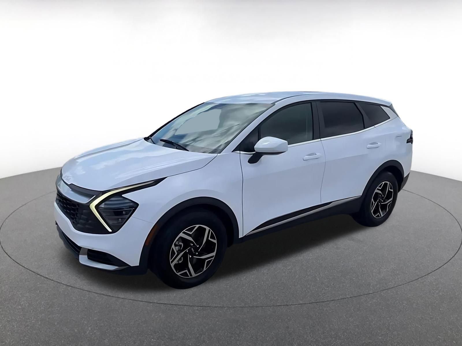 Thumbnail: 2025 Kia Sportage - 8