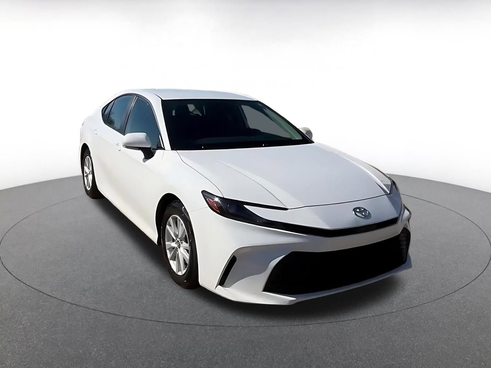 Thumbnail: 2025 Toyota Camry - 3