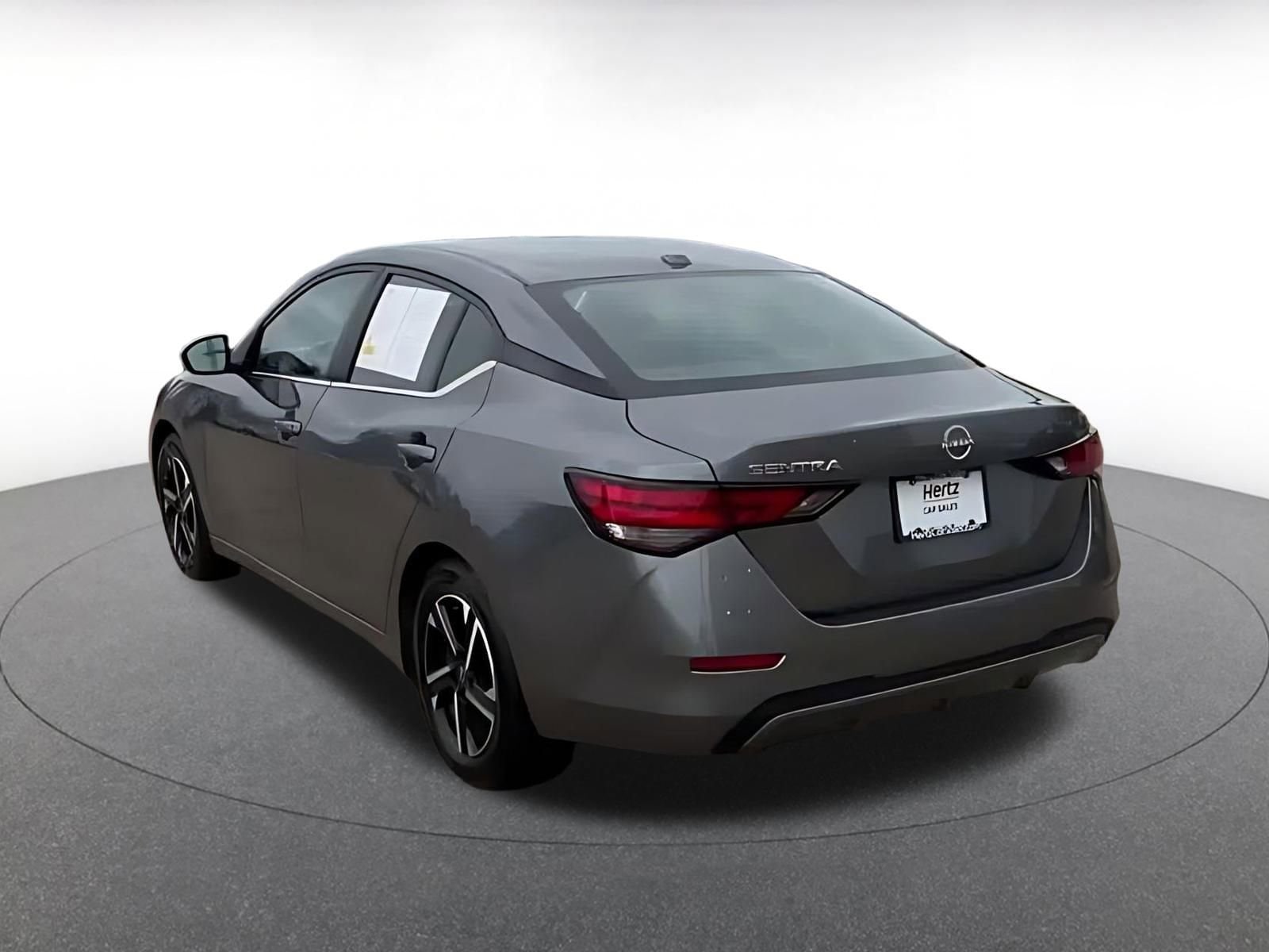 Thumbnail: 2025 Nissan Sentra - 11