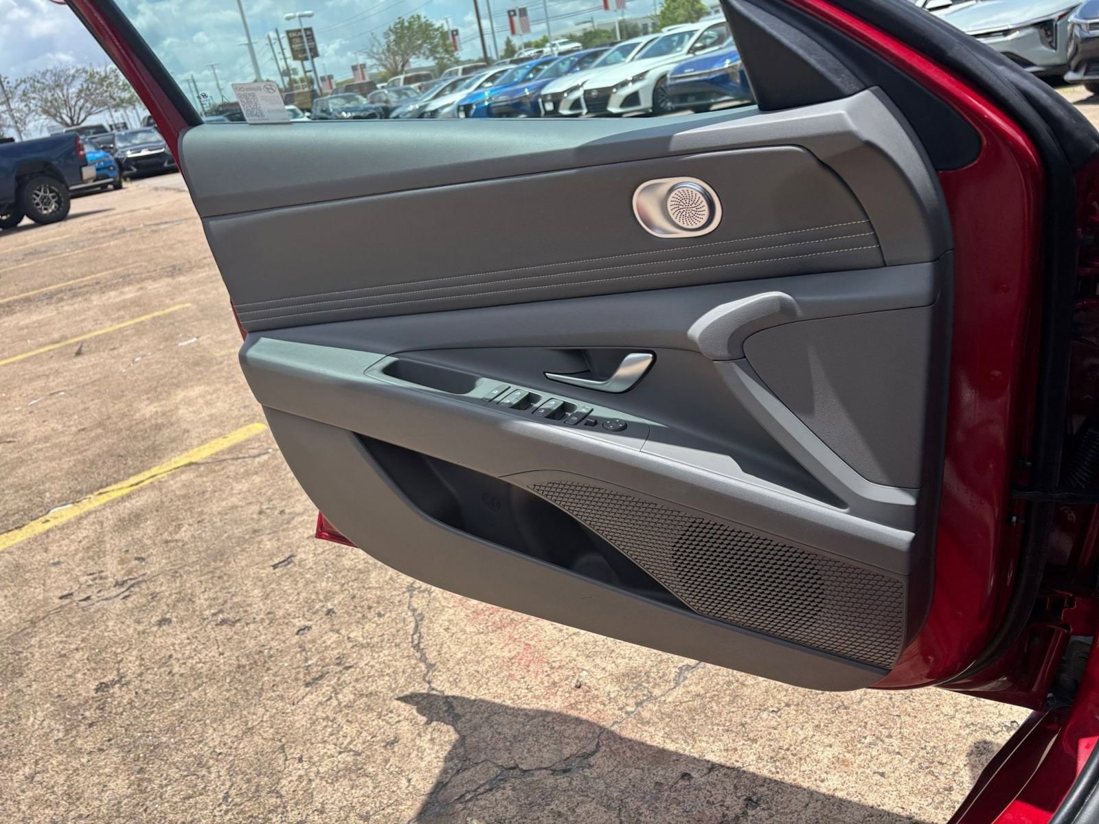 Thumbnail: 2025 Hyundai Elantra - 18