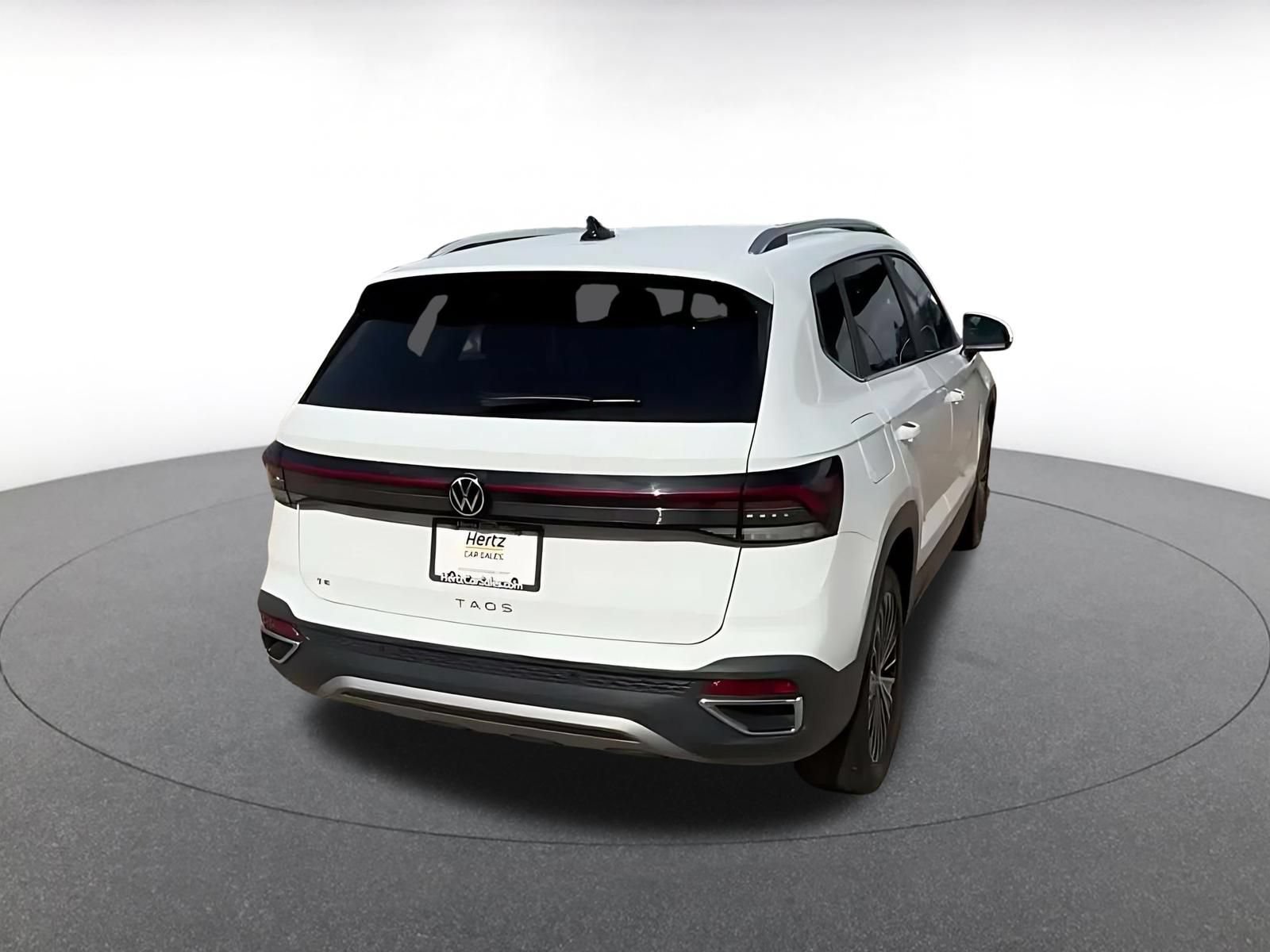 Thumbnail: 2026 Volkswagen Taos - 12