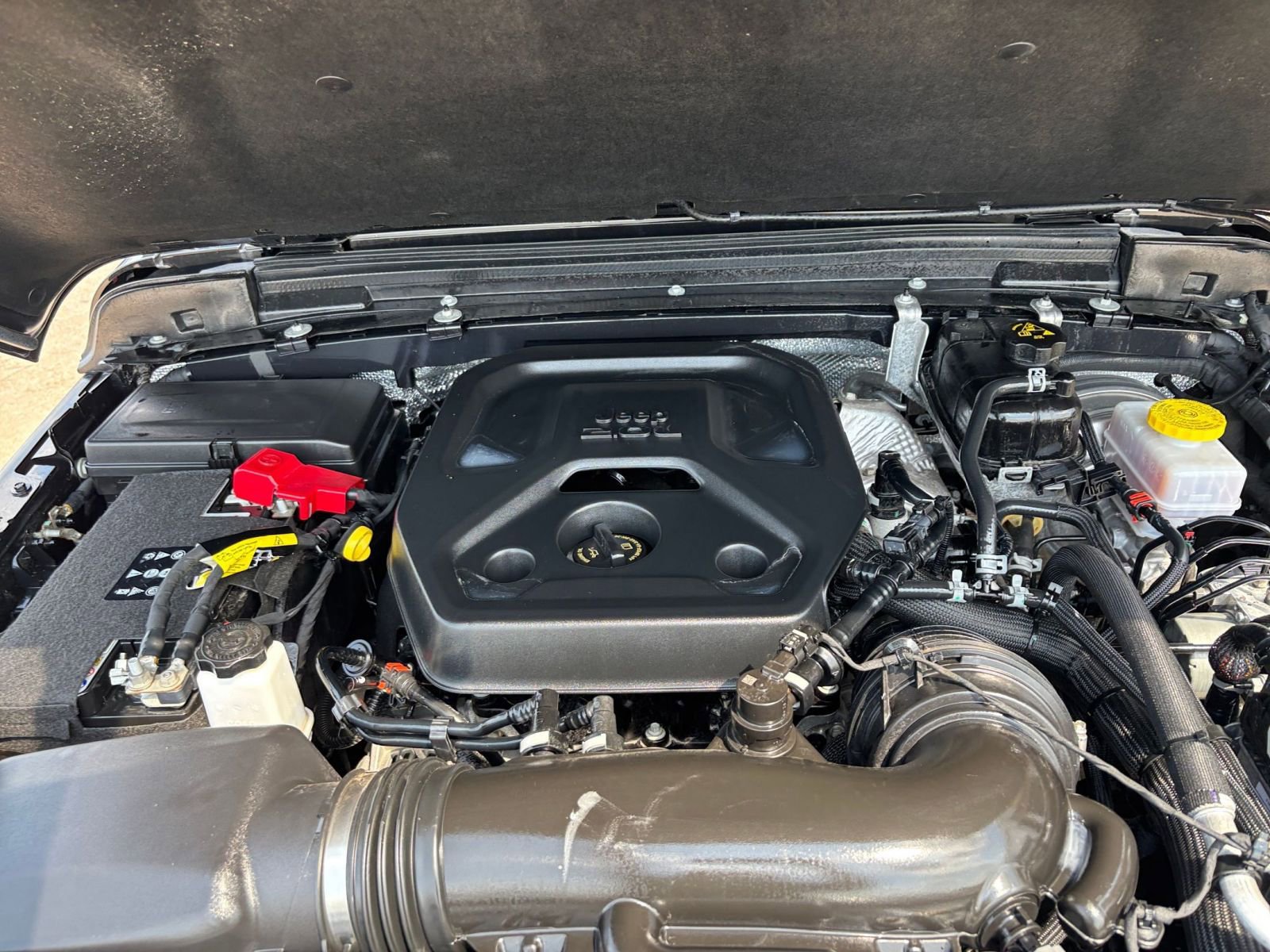 Thumbnail: 2025 Jeep Wrangler - 30