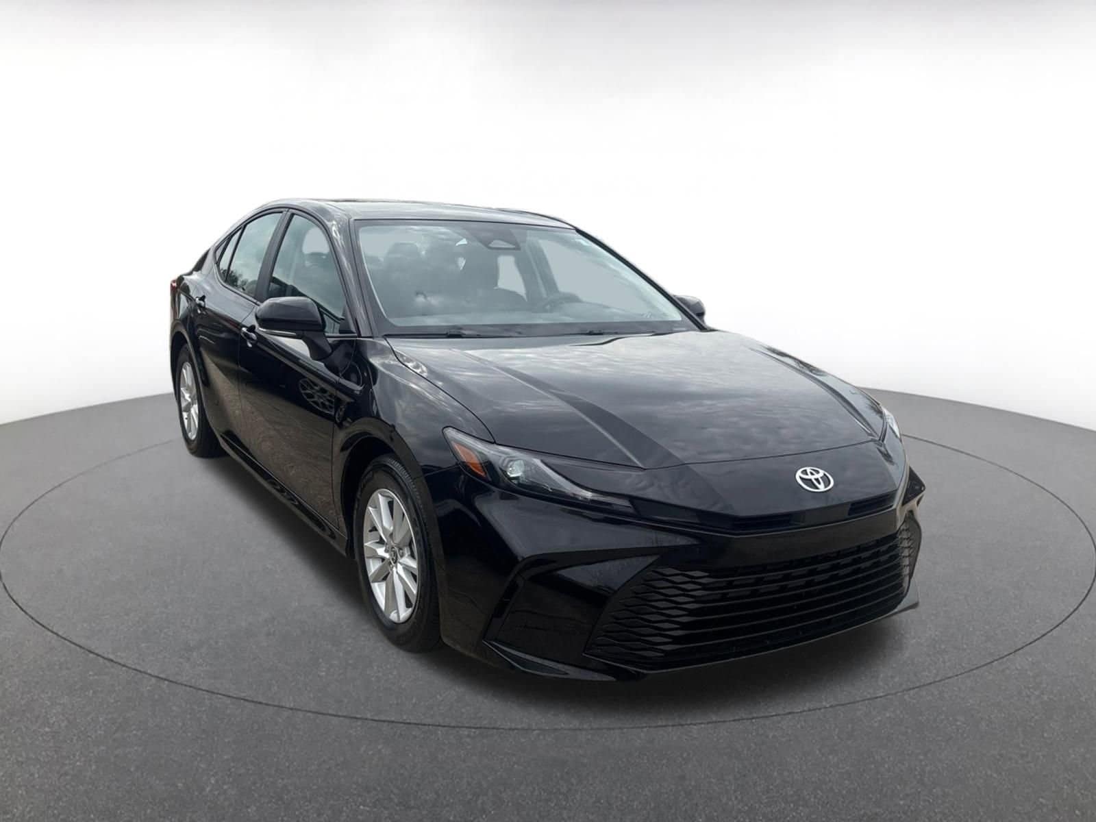 Thumbnail: 2025 Toyota Camry - 1