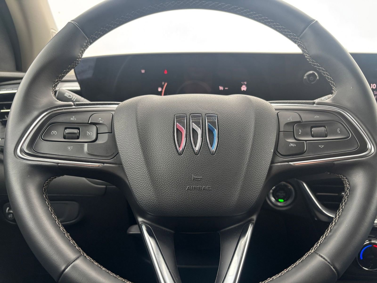 Thumbnail: 2025 Buick Encore GX - 27