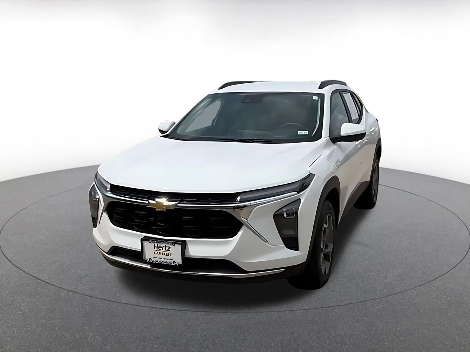 Thumbnail: 2025 Chevrolet Trax - 6