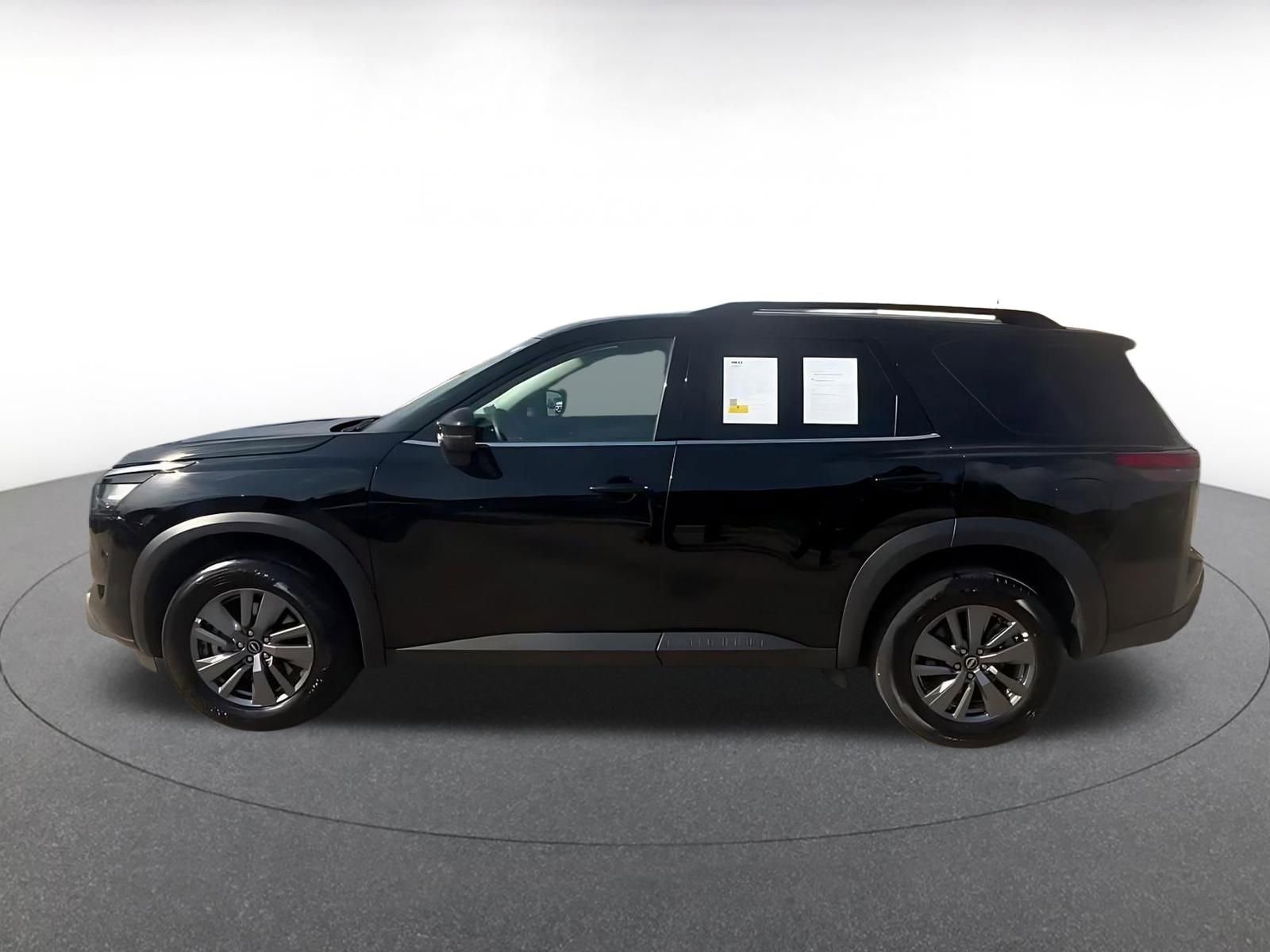 Thumbnail: 2025 Nissan Pathfinder - 9