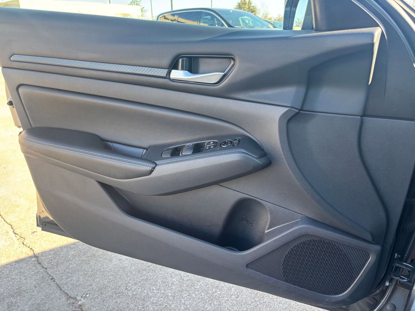 Thumbnail: 2025 Nissan Altima - 18