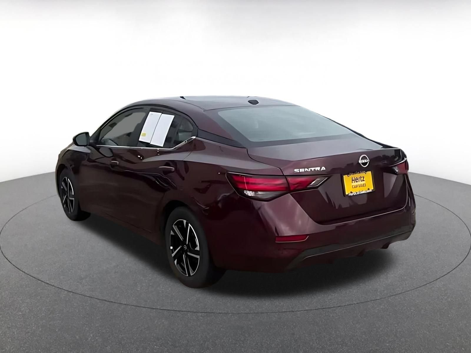 Thumbnail: 2025 Nissan Sentra - 11
