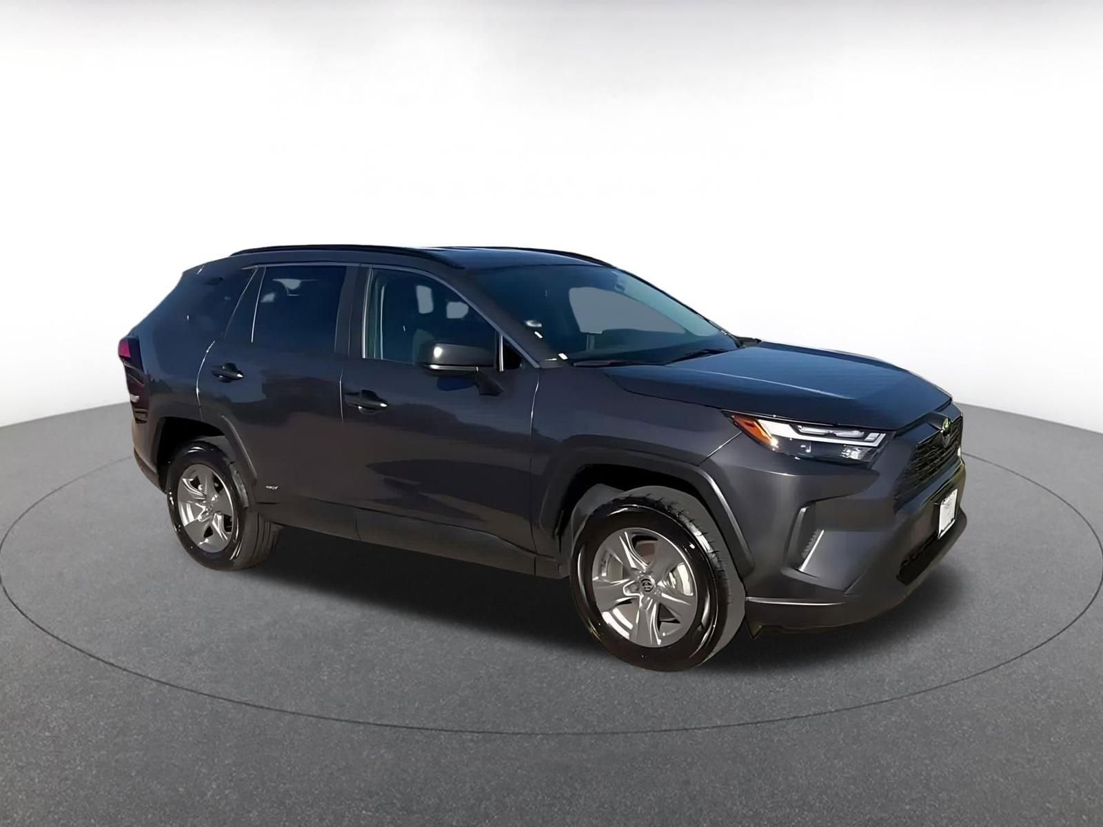 Thumbnail: 2025 Toyota RAV4 - 2