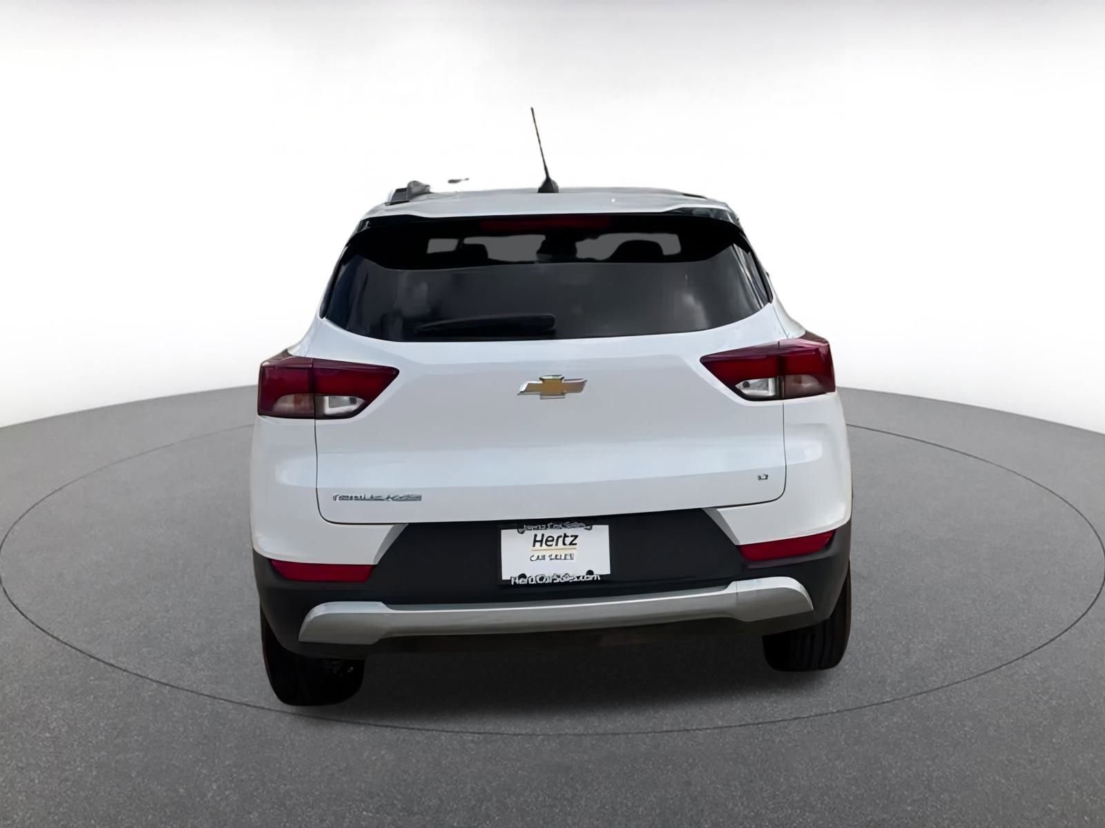 Thumbnail: 2025 Chevrolet TrailBlazer - 11