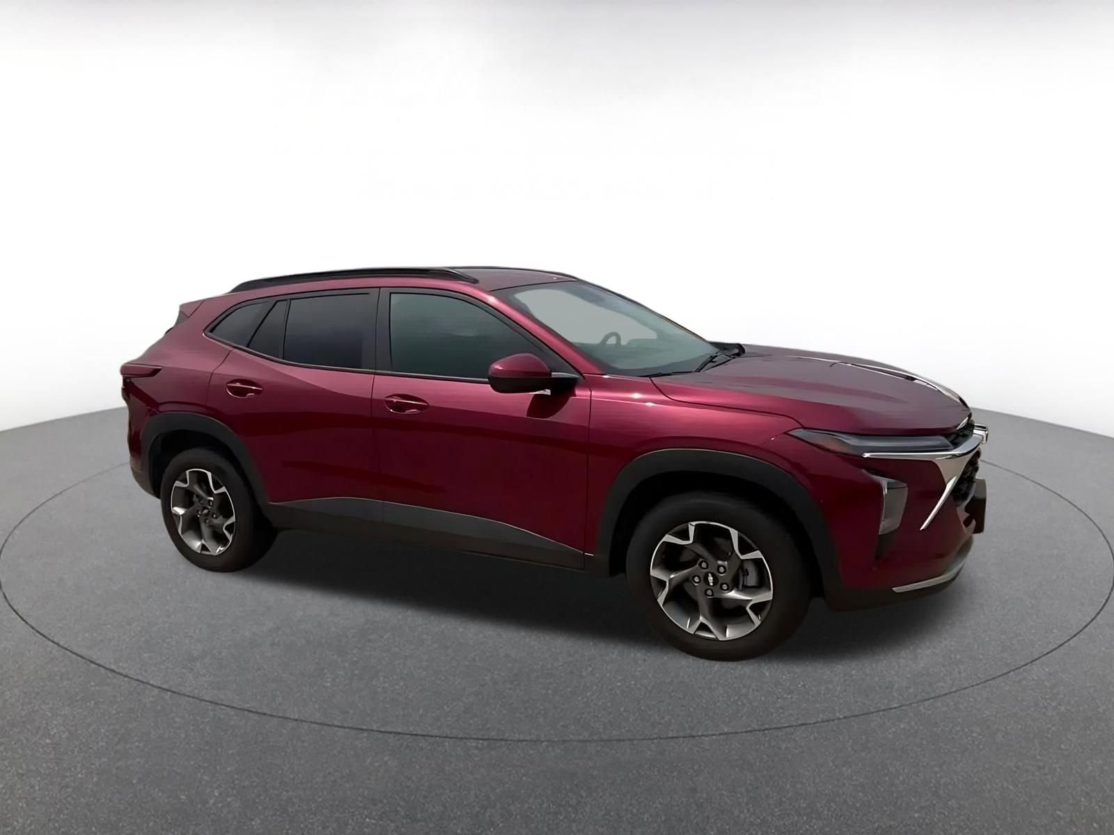 Thumbnail: 2025 Chevrolet Trax - 2